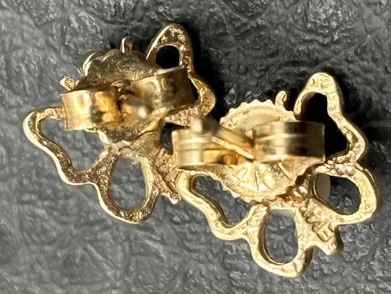 Vintage Solid 14K Yellow Gold Pearl Genuine Diamond Butterfly Stud Earrings