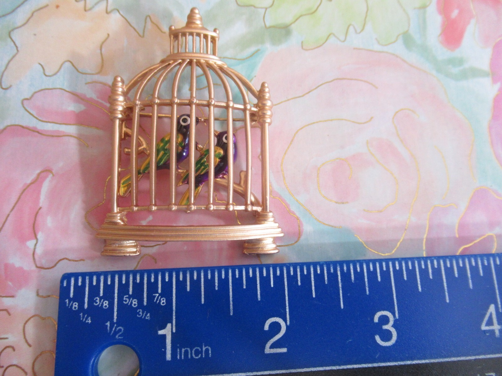 DIMENSIONAL BIRD CAGE ENAMEL & GOLD TONE BROOCH PIN
