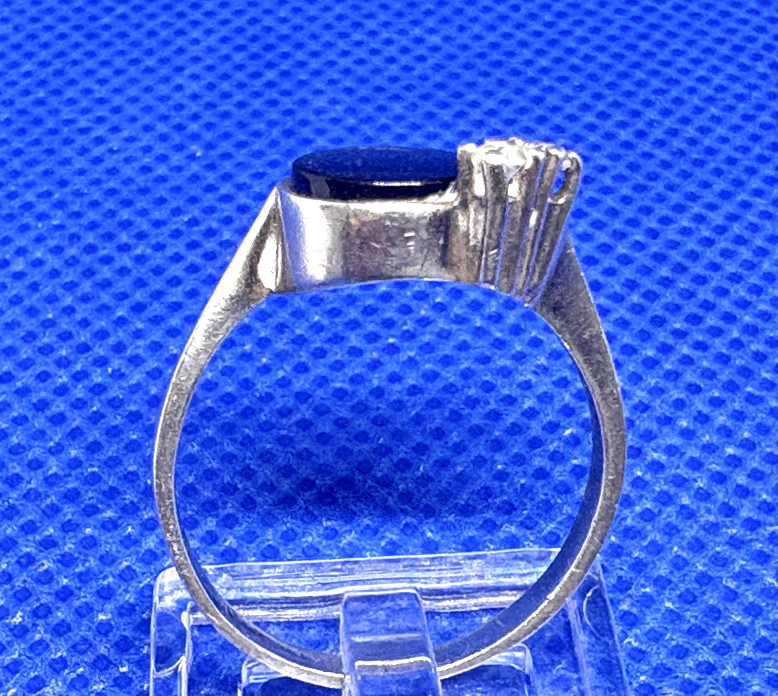 A08 Vintage 925 Sterling Silver Ring Size 8 est 1950s Black Onyx & Topaz 2.95g