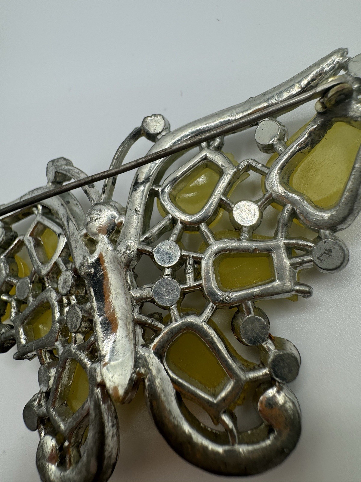 RAREST VTG Vintage Costume Yellow Glass Fruit Salad CURVED BUTTERFLY BROOCH AS I