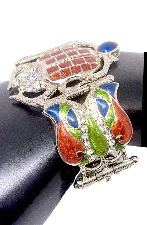 Vintage Signed EDGAR BEREBI Cleopatra Scarab Enamel & Crystal Link Bracelet 7.5”
