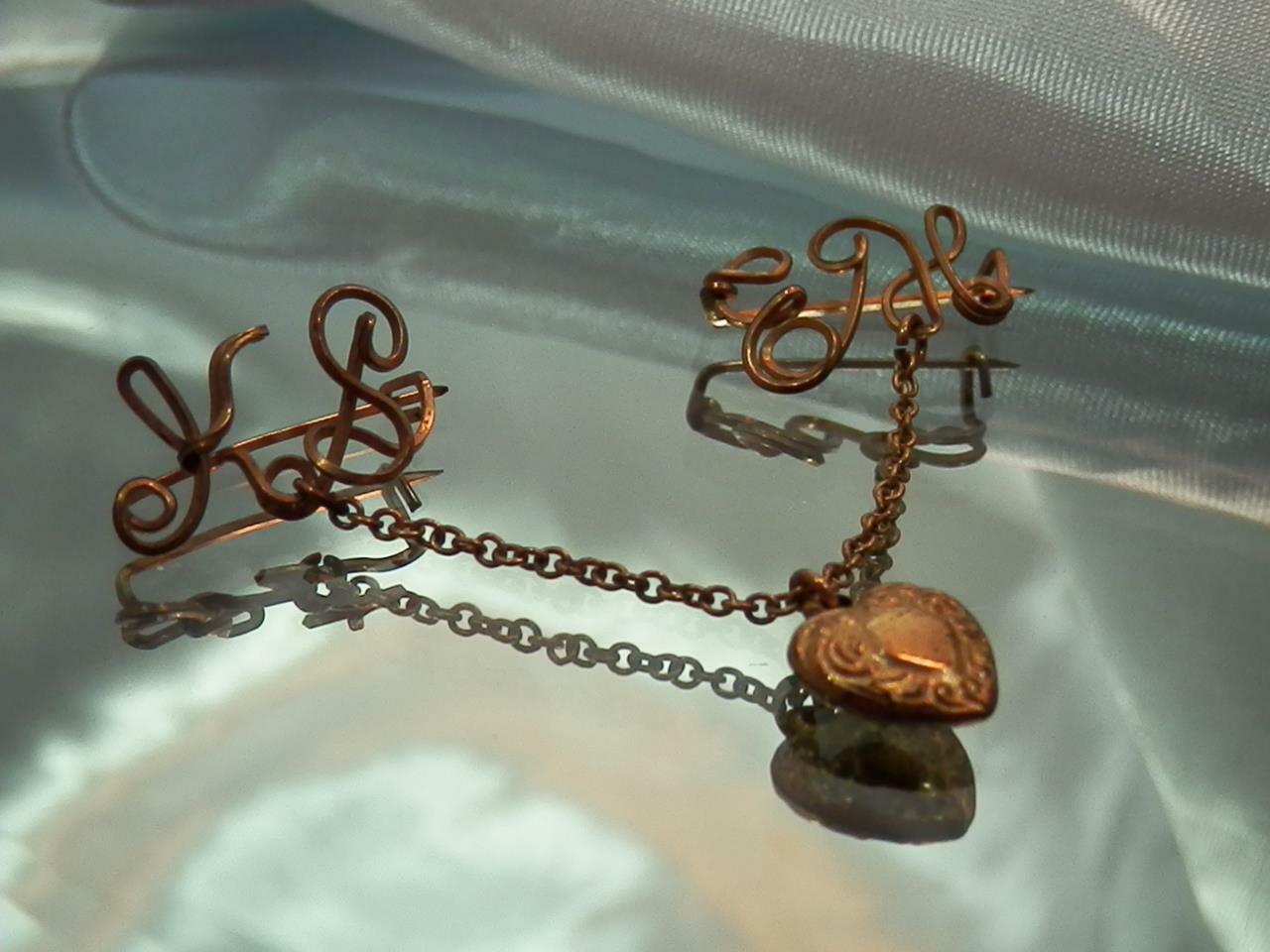 OOAK Gold Wire Vintage 60’s Initials Heart EH KS So Sweet Brooch 651d1