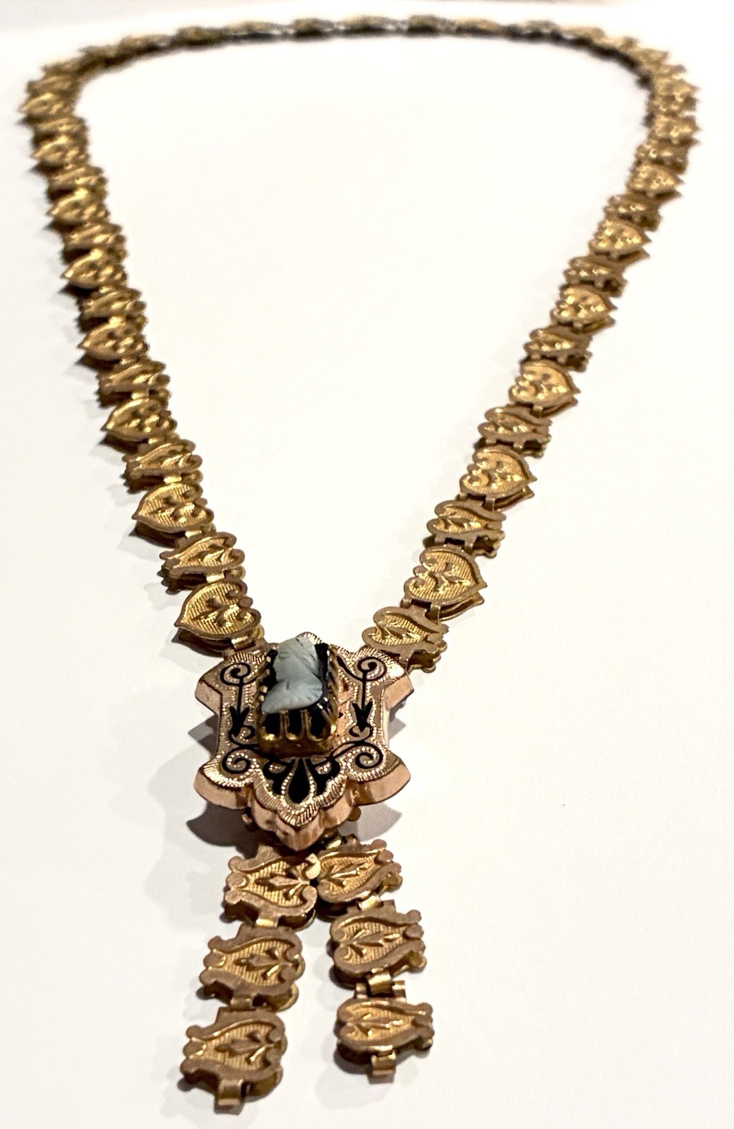 VICTORIAN GOLD Filled Book Chain Hard Stone CAMEO NECKLACE
