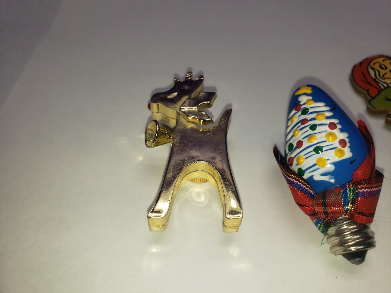 Estate Find VINTAGE Jewelry Lot UNSEARCHED, UNTESTED , THRIFT DONATIONS AS IS