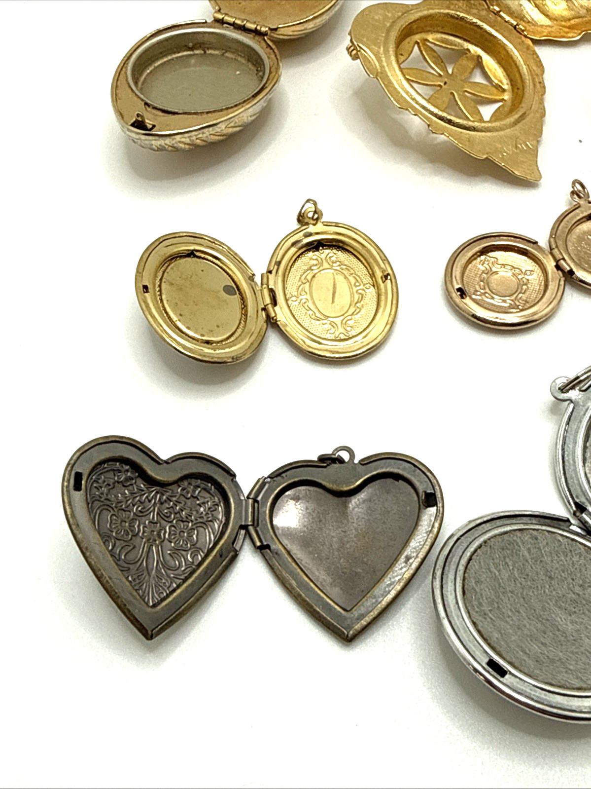 Vintage to Now Jewelry Pendant & Charm Lockets Gold & Silver Tone Lot of 12