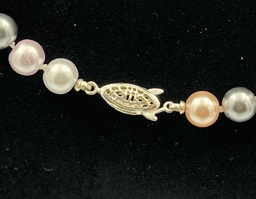 Vintage Gray and Pink Bead Necklace 6 mm with 9 mm earrings