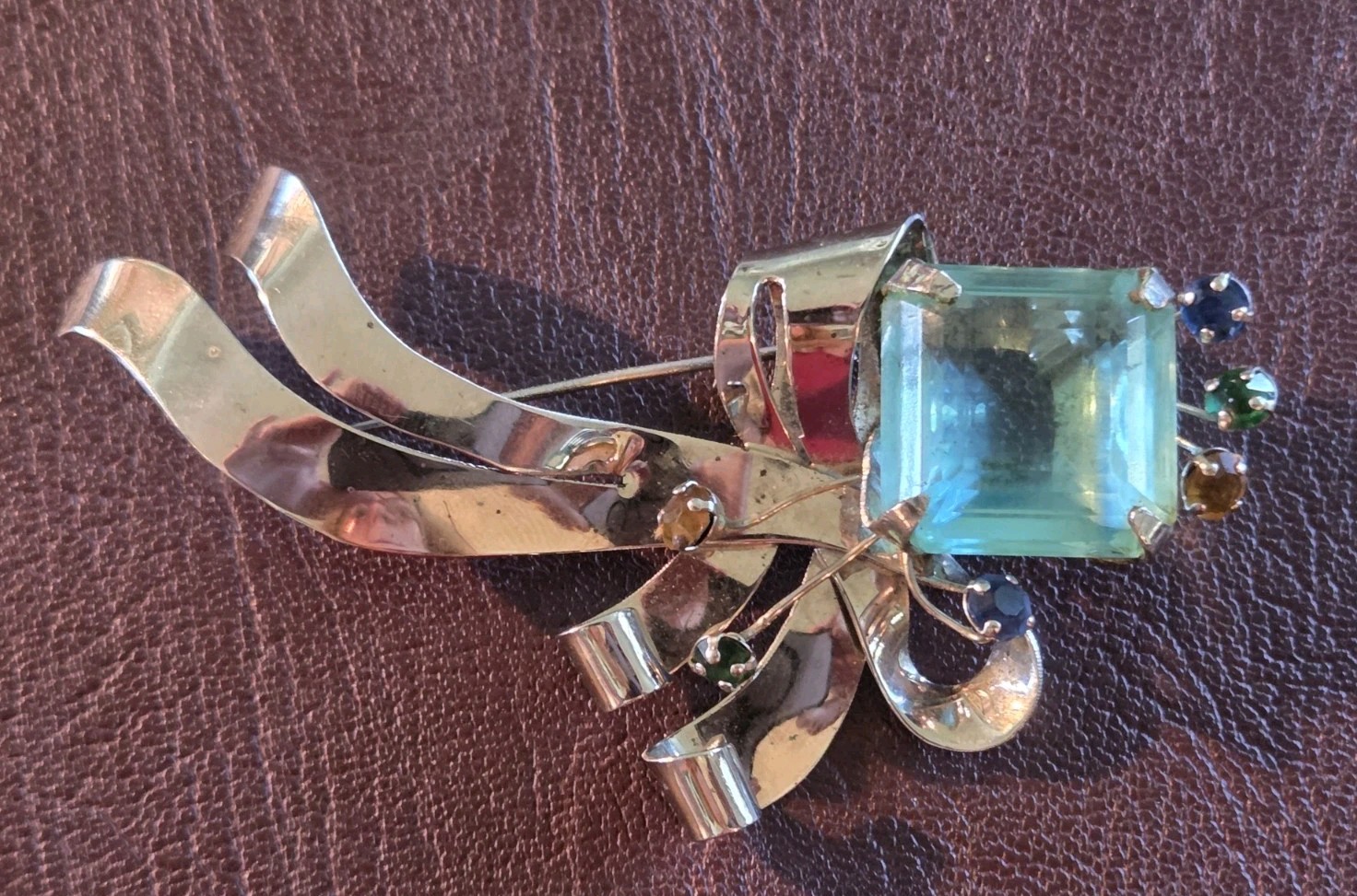 1940s Unsigned Glamourous Sterling Silver 4″ Brooch w/ Large Aqua Stone