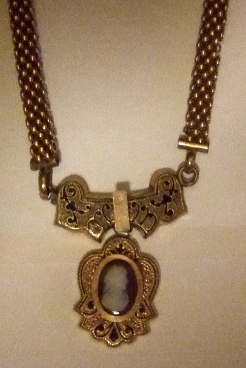 Antique Victorian Cameo Neckace Wide Chain Gorgeous Estate Jewelry