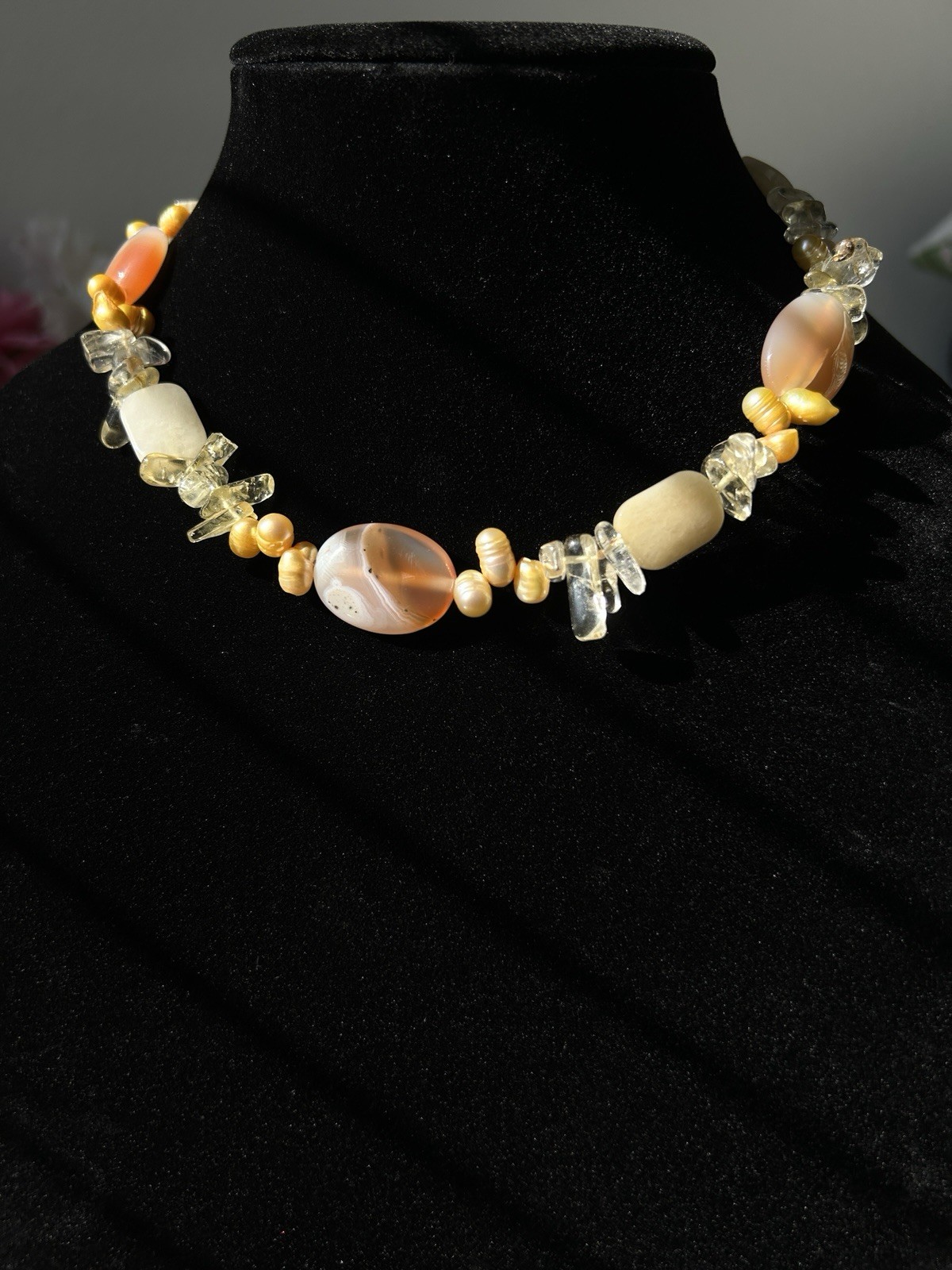 Vintage Agate Pearl And Other Semi-Precious Stones Beaded Necklace