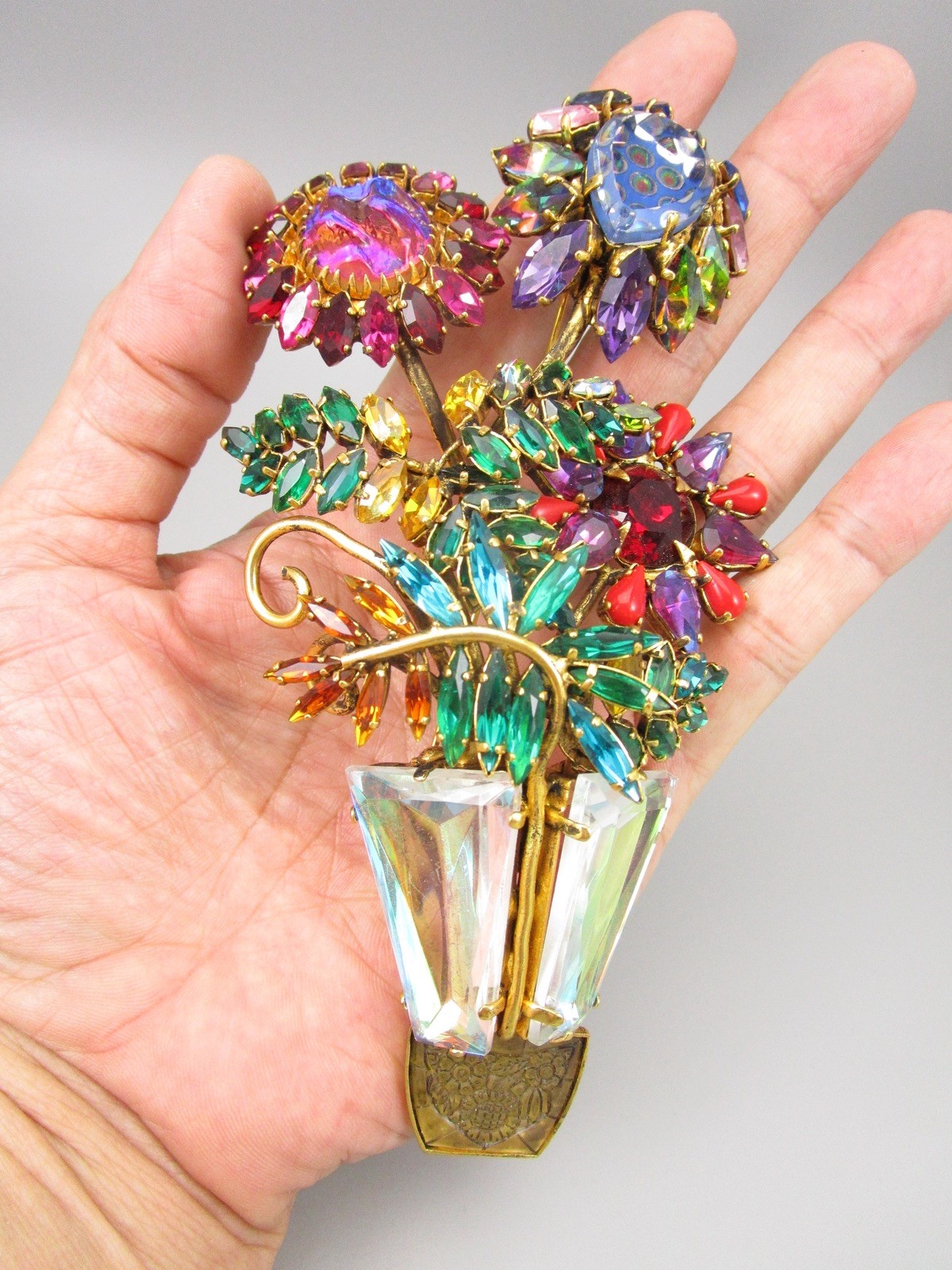 RARE HANNA BERNHARD FRANCE OVERSIZED 6″ FLOWER BOUQUET BROOCH PIN