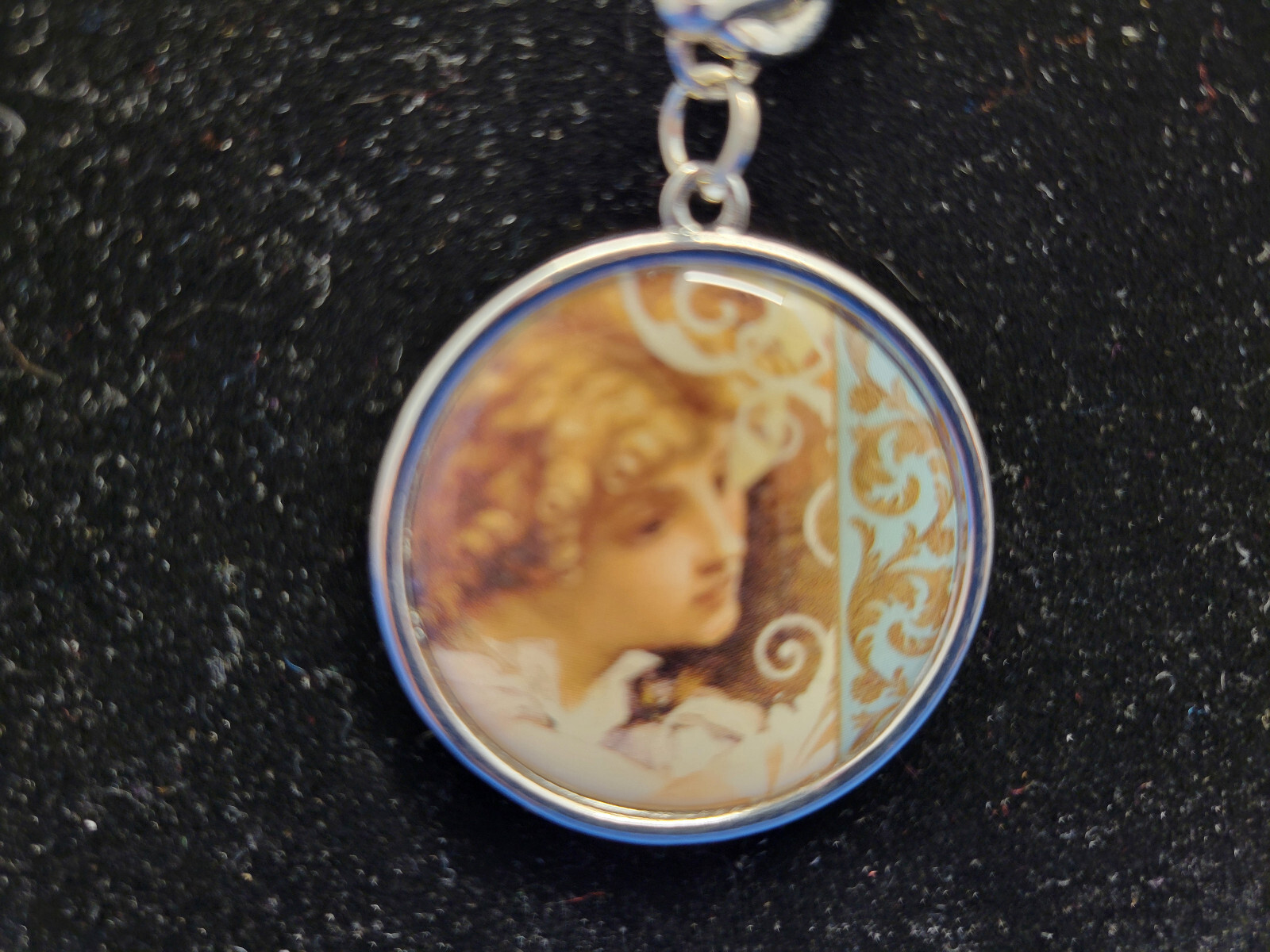Pendant Necklace Silver Chain Style with Reversible Pendant 099