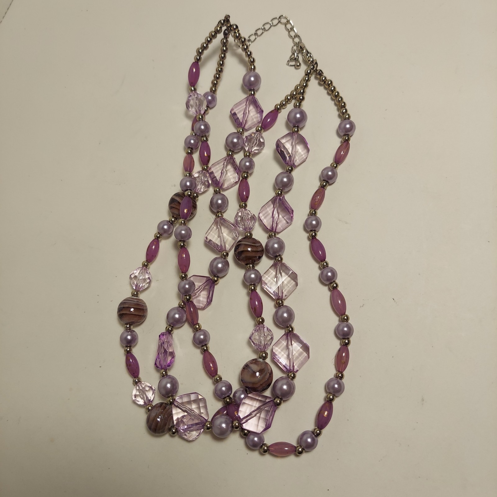 VTG Lavender Purple Crystal Faux Pearl Bead Necklace 15” Long 3 Strand
