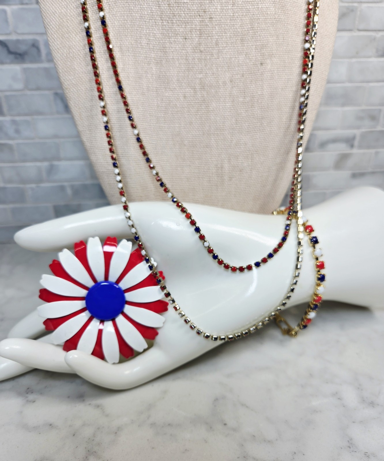 Vintage Red White & Blue Patriotic Jewelry Set Brooch Necklace & Bracelet
