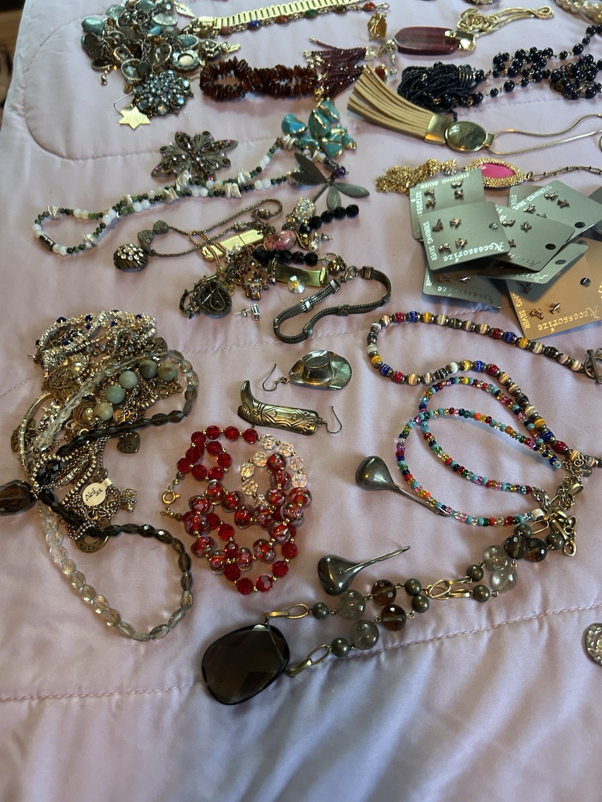 Vintage jewelry Lot