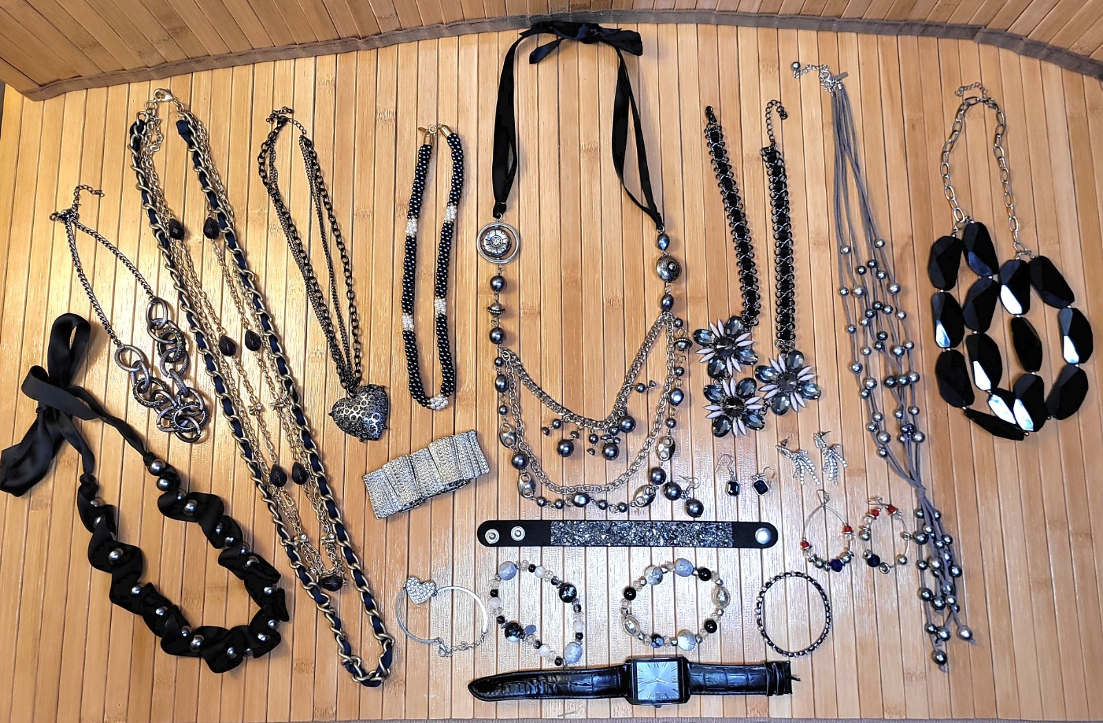 Vintage to Now Jewelry Lot of 20 Estate Sale Mixed Untested And Unsearched