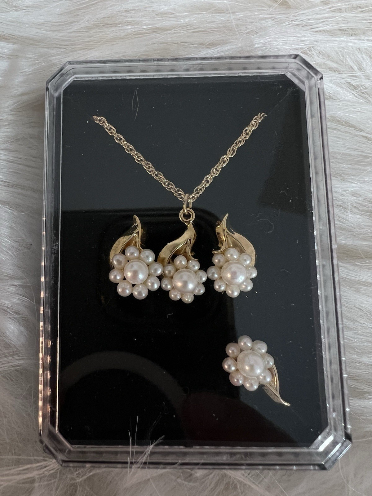Genuine VTG Natural Freshwater Pearl Necklace Set Earrings & Brooch Elegant Gift