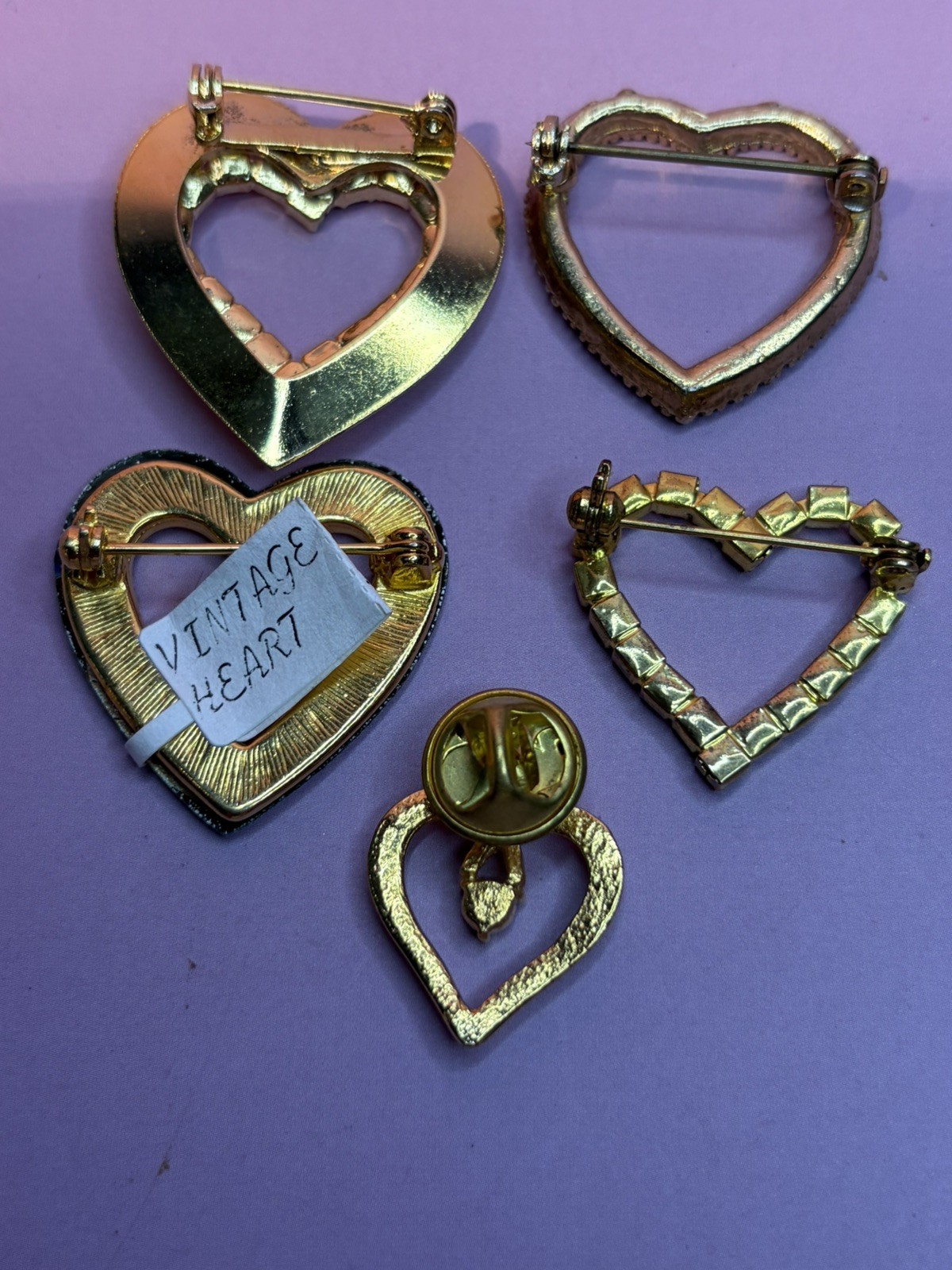 CLEARANCE 65+ Luxury Lot of Vintage and Used Brooches/pendants several Signed