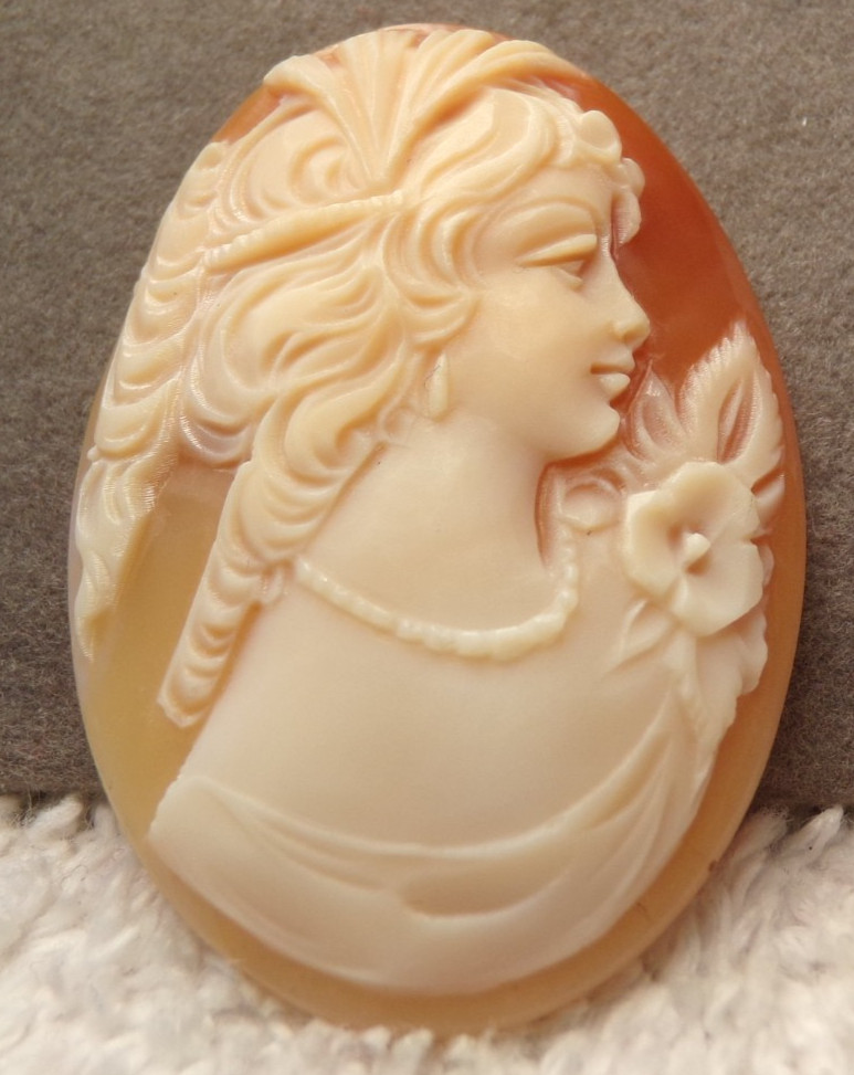 VTG LARGE 1 5/8″ CARVED CAMEO SHELL VICTORIAN LADY BEAUTIFUL UNSET ITALY 1940’S
