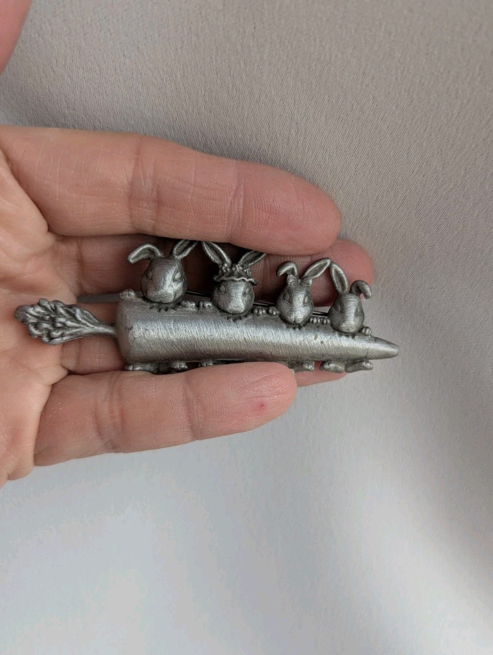 Pewter Brooch Bunny Rabbit Family Eating A Carrot Signed CAJC Vintage