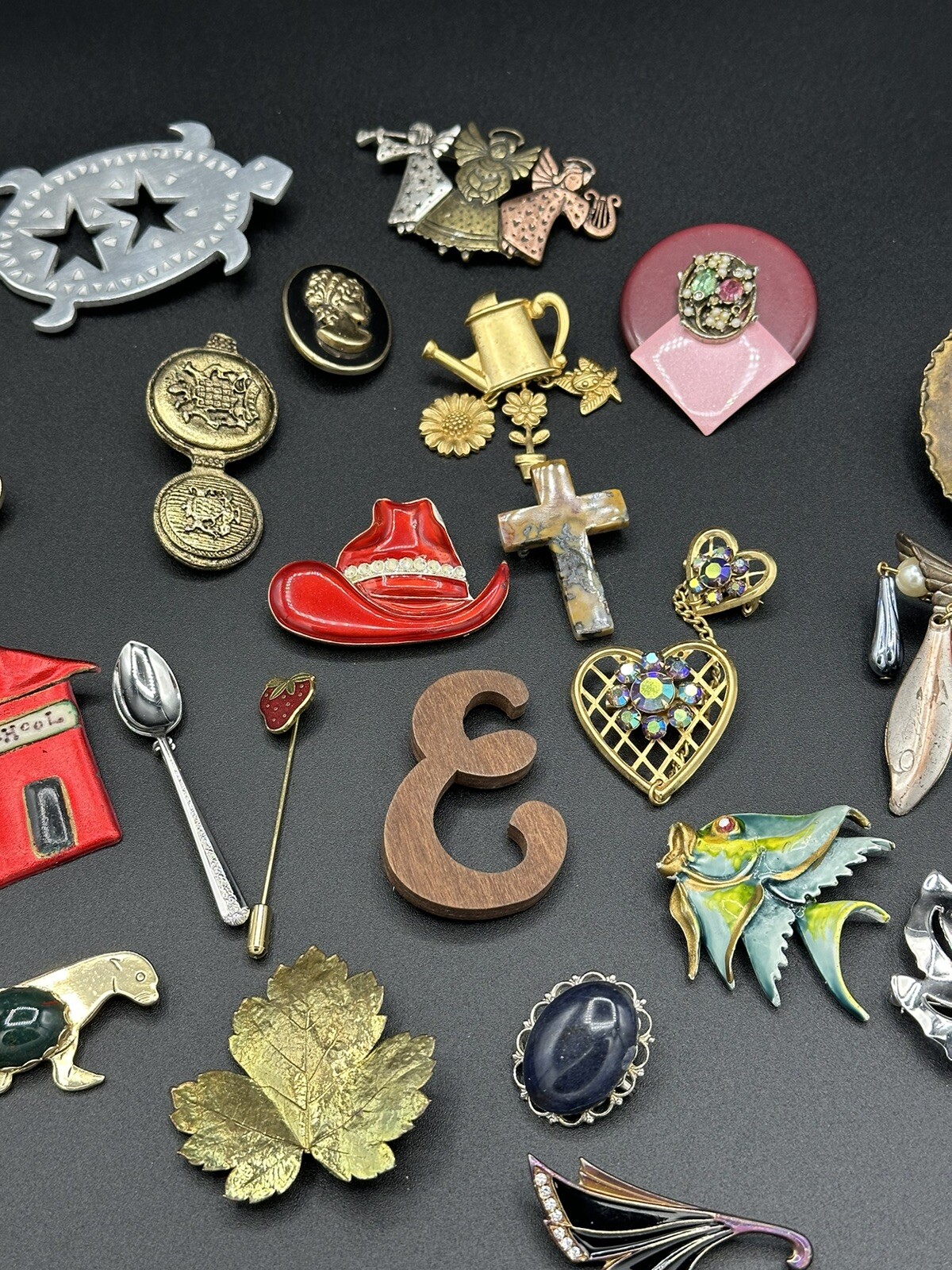 Vintage Lot of 27 Pins – Gold Tones & Silver Tones – Other- All Wearable