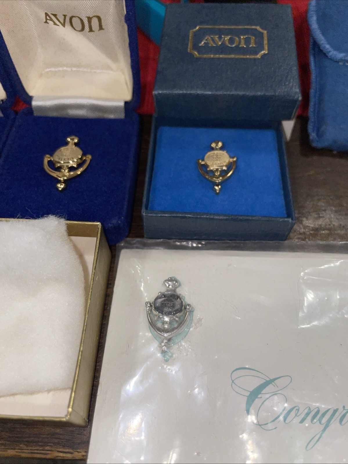 Avon calling DOOR KNOCKER PIN lot of 6 NOS vintage hinged 1970’s seller award