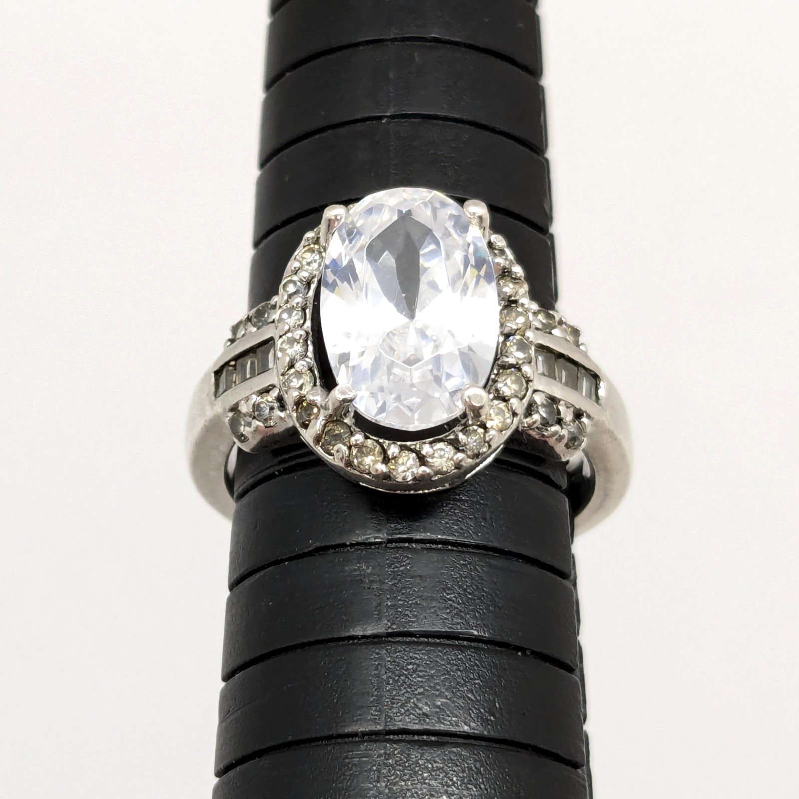 Vintage Elegant RING Silver 925 with Big Bright Stone -size: 8.25US (18mm) | #91