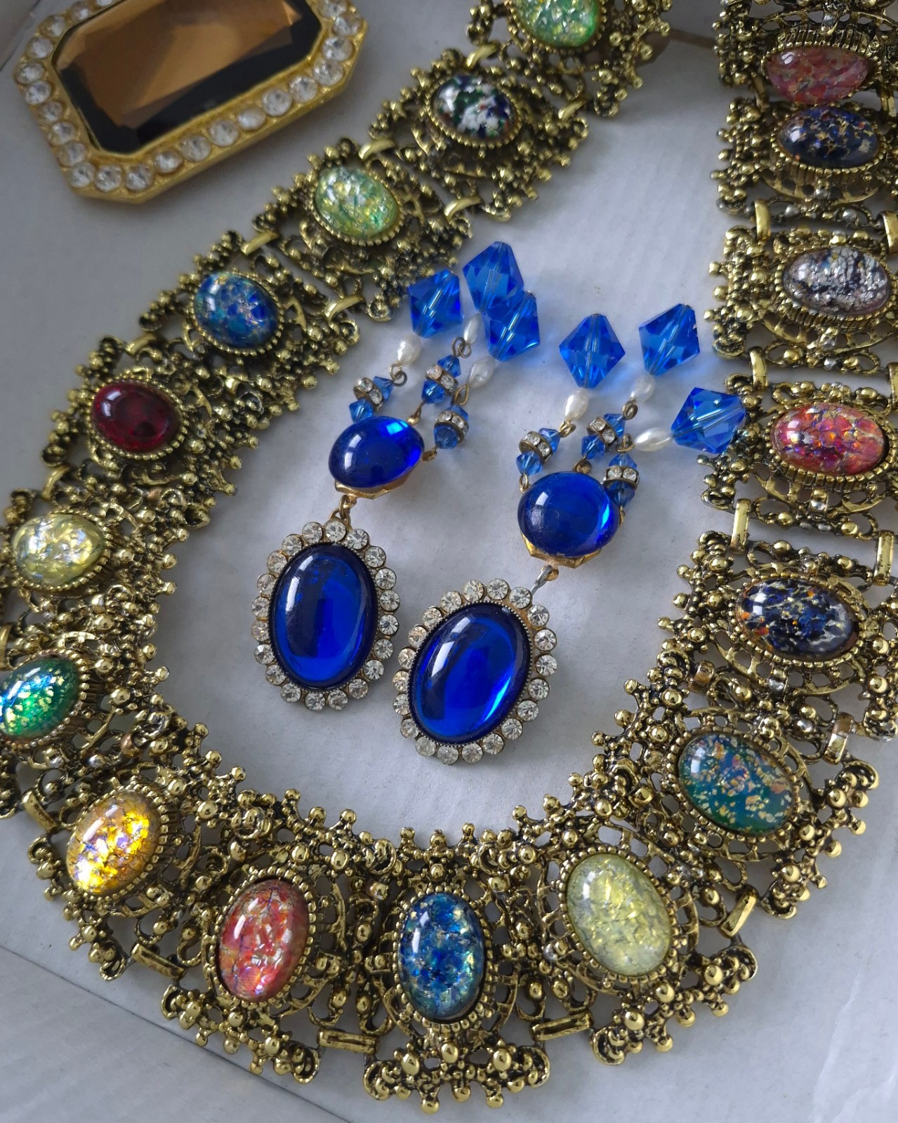 Huge Vintage Jewelry Lot 165 Gold and Silvertone Givenchy Trifari Juliana