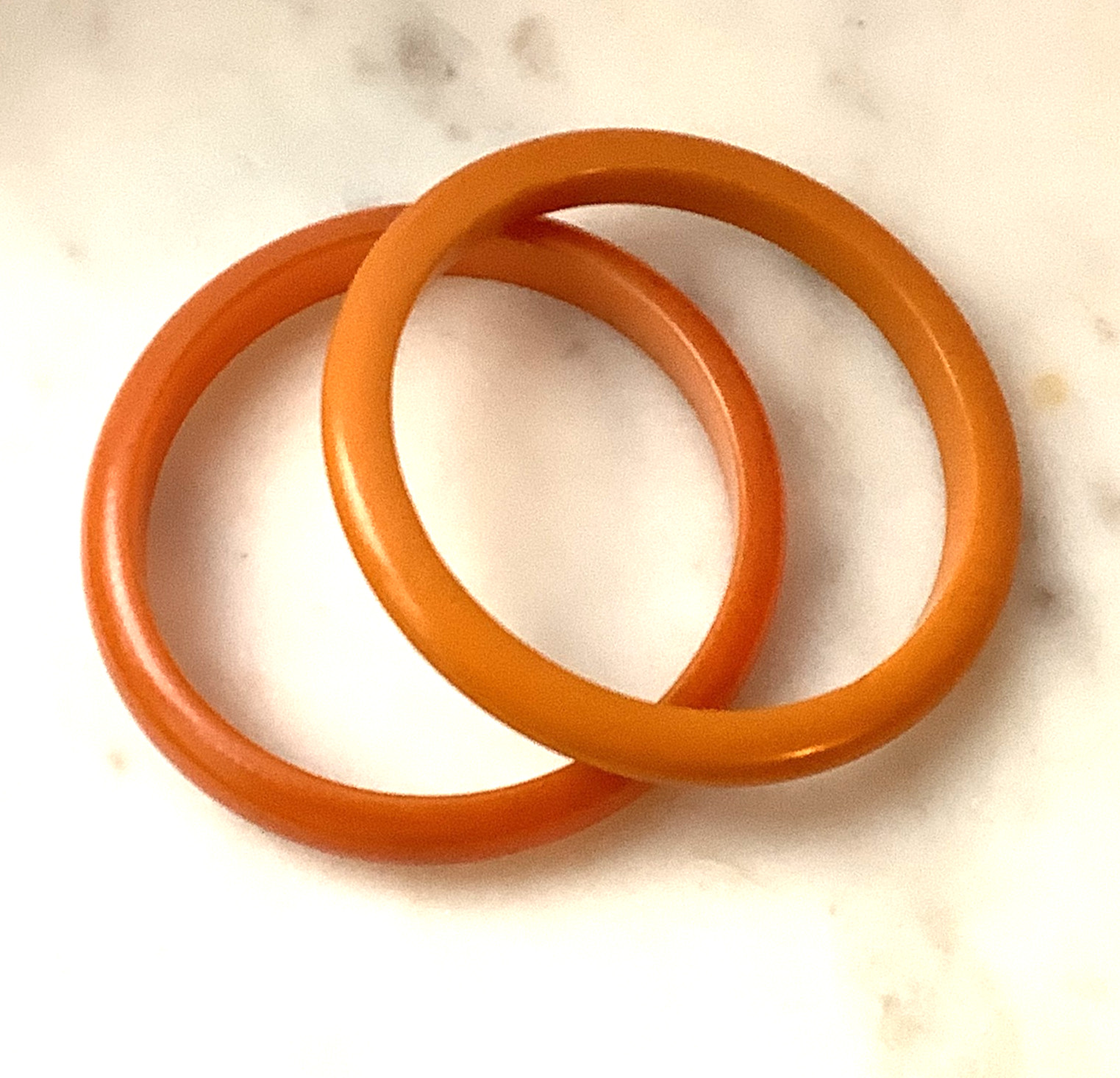Vintage Bakelite Bangles Butterscotch MCM Bracelets Stackable Set Tested Sz 7.5″