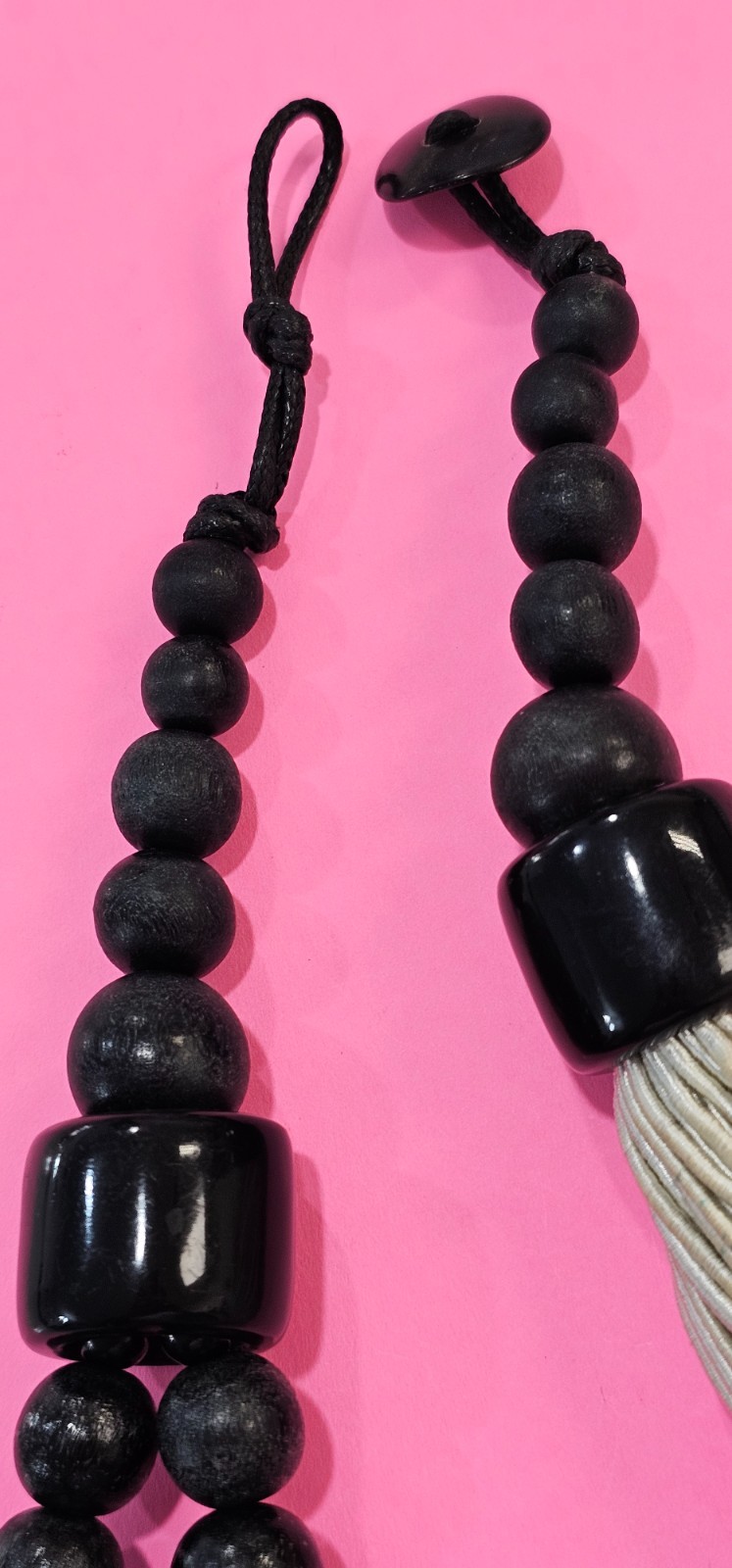 GERDA LYNGGAARD MONIES Vintage necklace unique statement pc. white & black