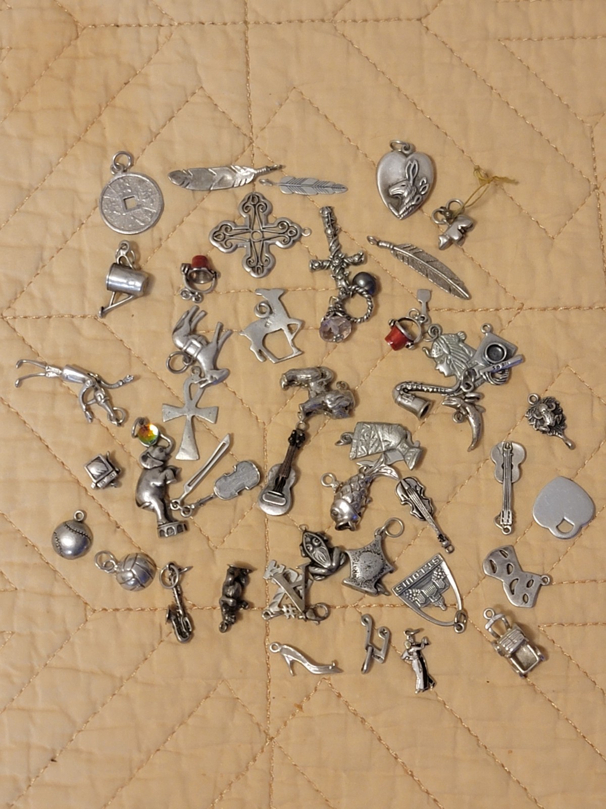 sterling silver charms lot used . 100 Grams .