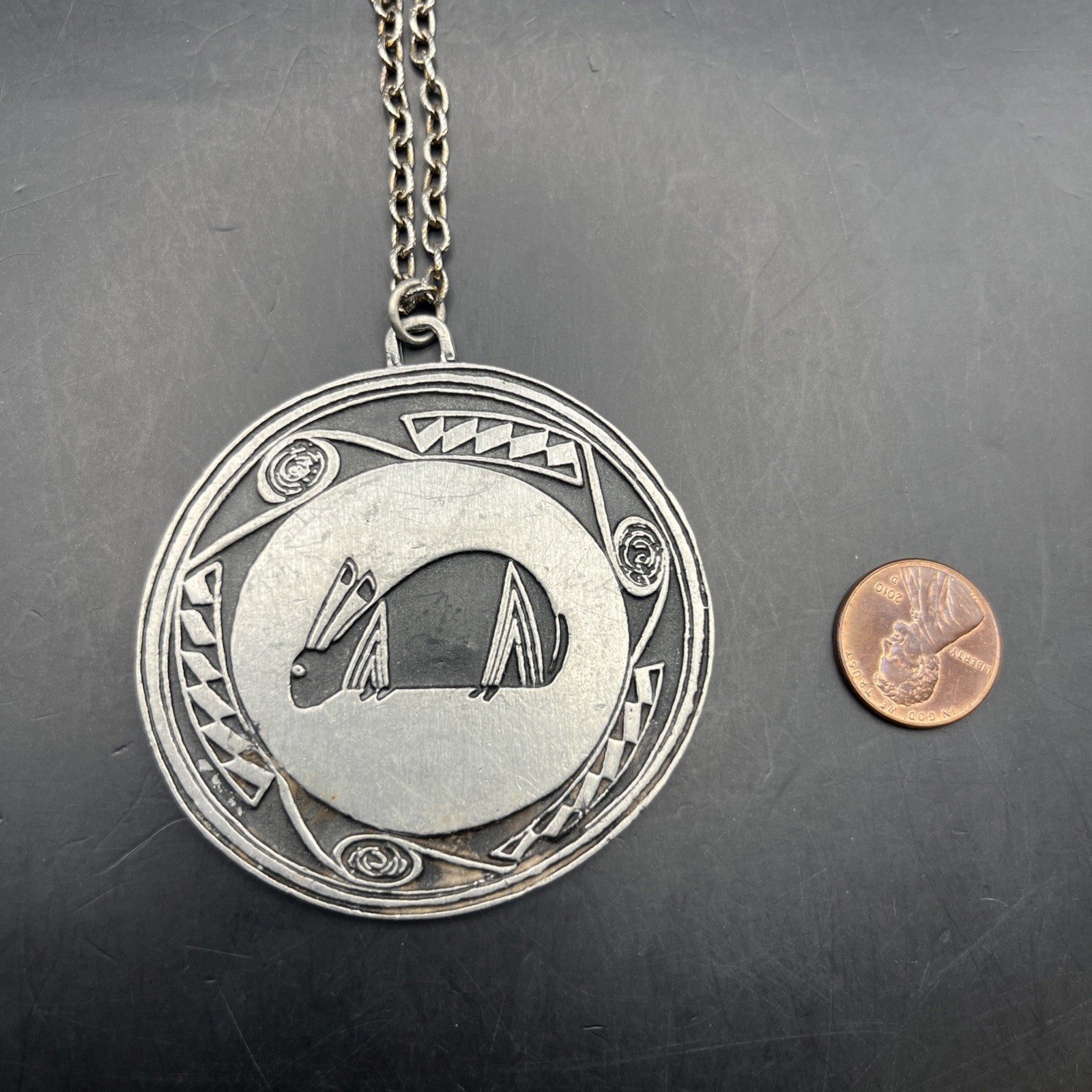 Rabbit Pendant Necklace Silver Tone Large Round Mimbres ? Vintage