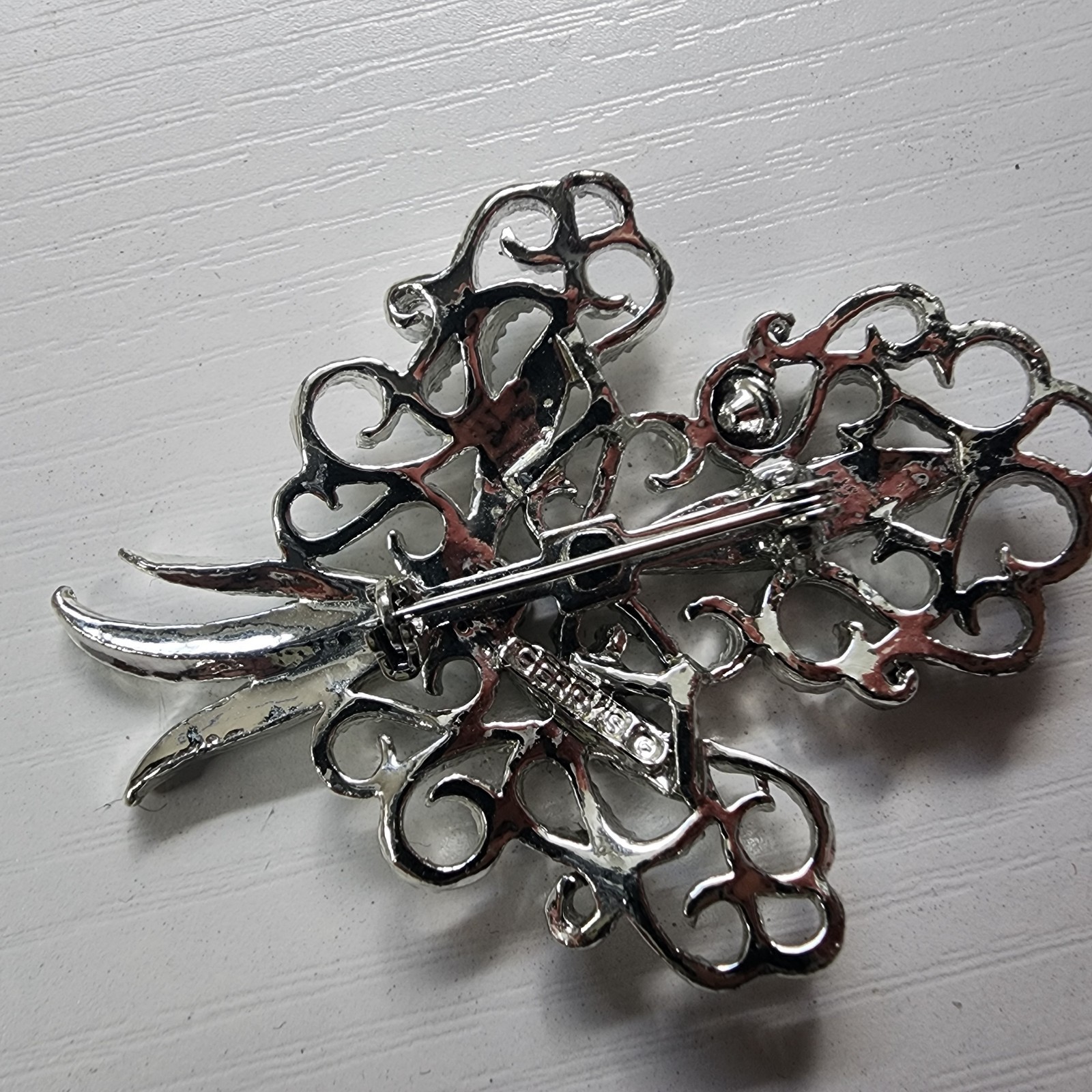 Gerry Vintage Signed Silver Toned Sparkle Wheat 1960 Brooch Pin Bouquet Leaves