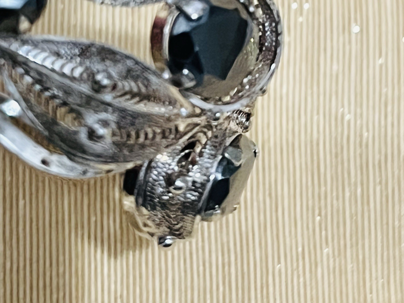Sorrento Sterling Silver Hematite Filigree Hinged Bangle Bracelet VTG Fairy Core