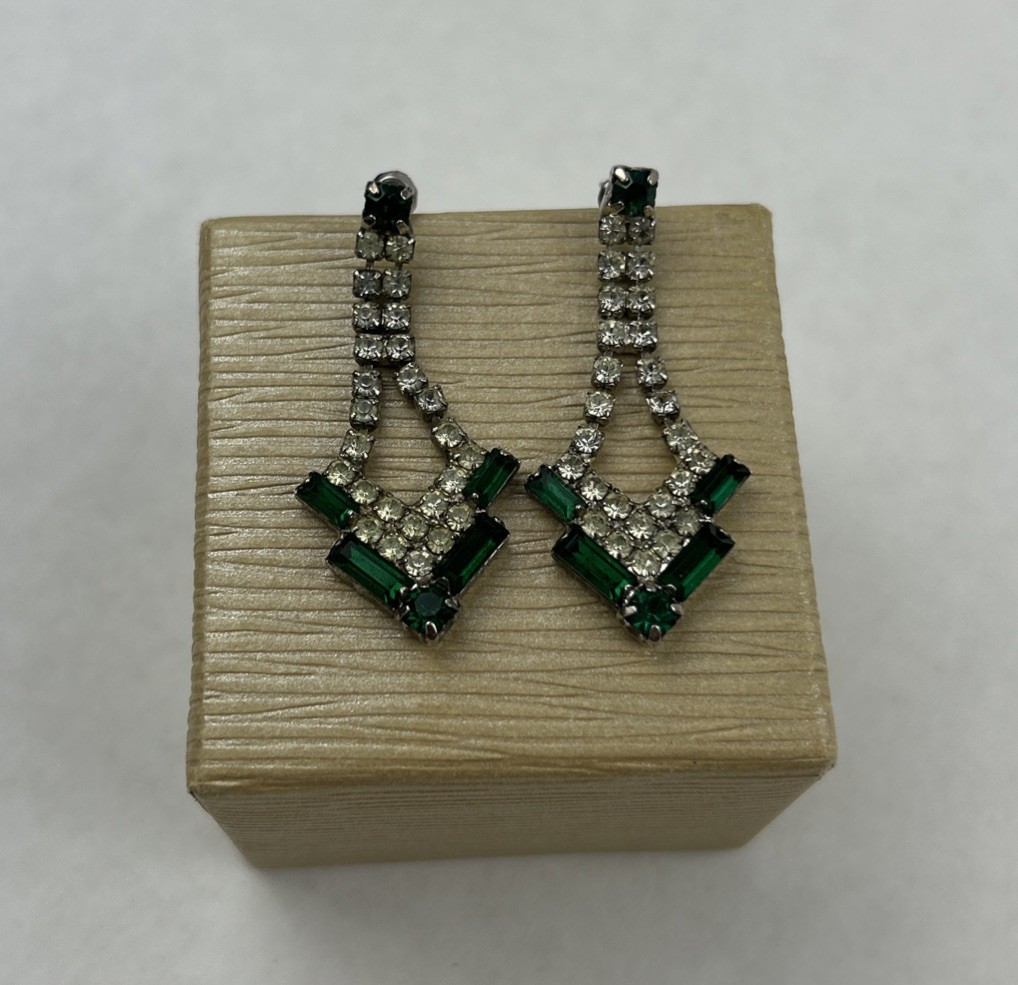 Art Deco Style Rhinestone – Clear And Emerald – Drop Earrings 1.75” Very Pretty