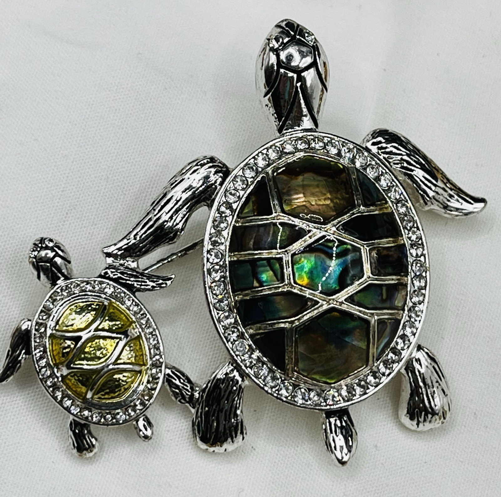 Vintage Ocean sea creatures figural 7pc Lot Some signed brooches Napier READ