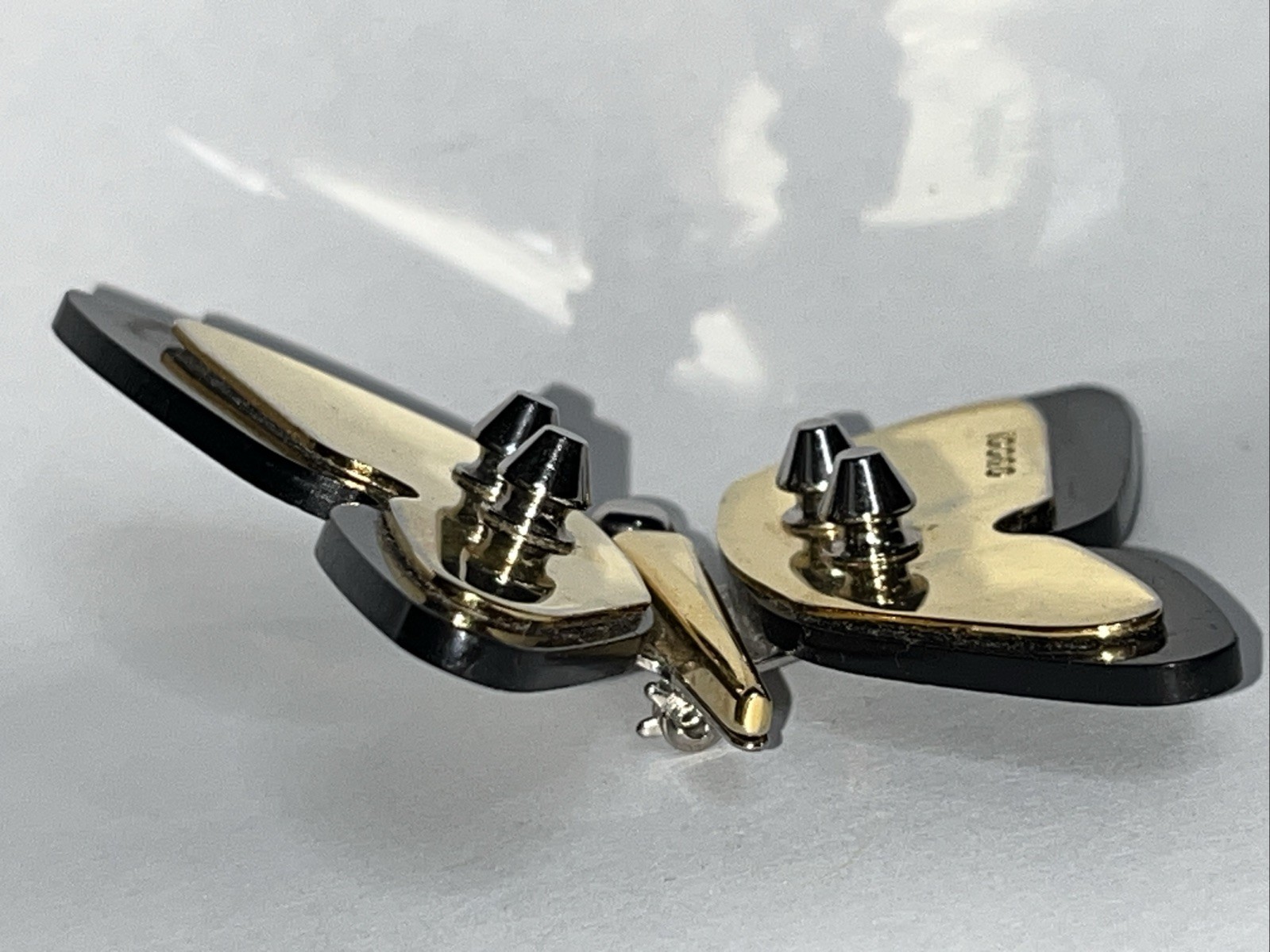 BUTTERFLY BROOCH PIN Layered Gold-Tone Metal & Black Acetate Resin 2.75″ READ
