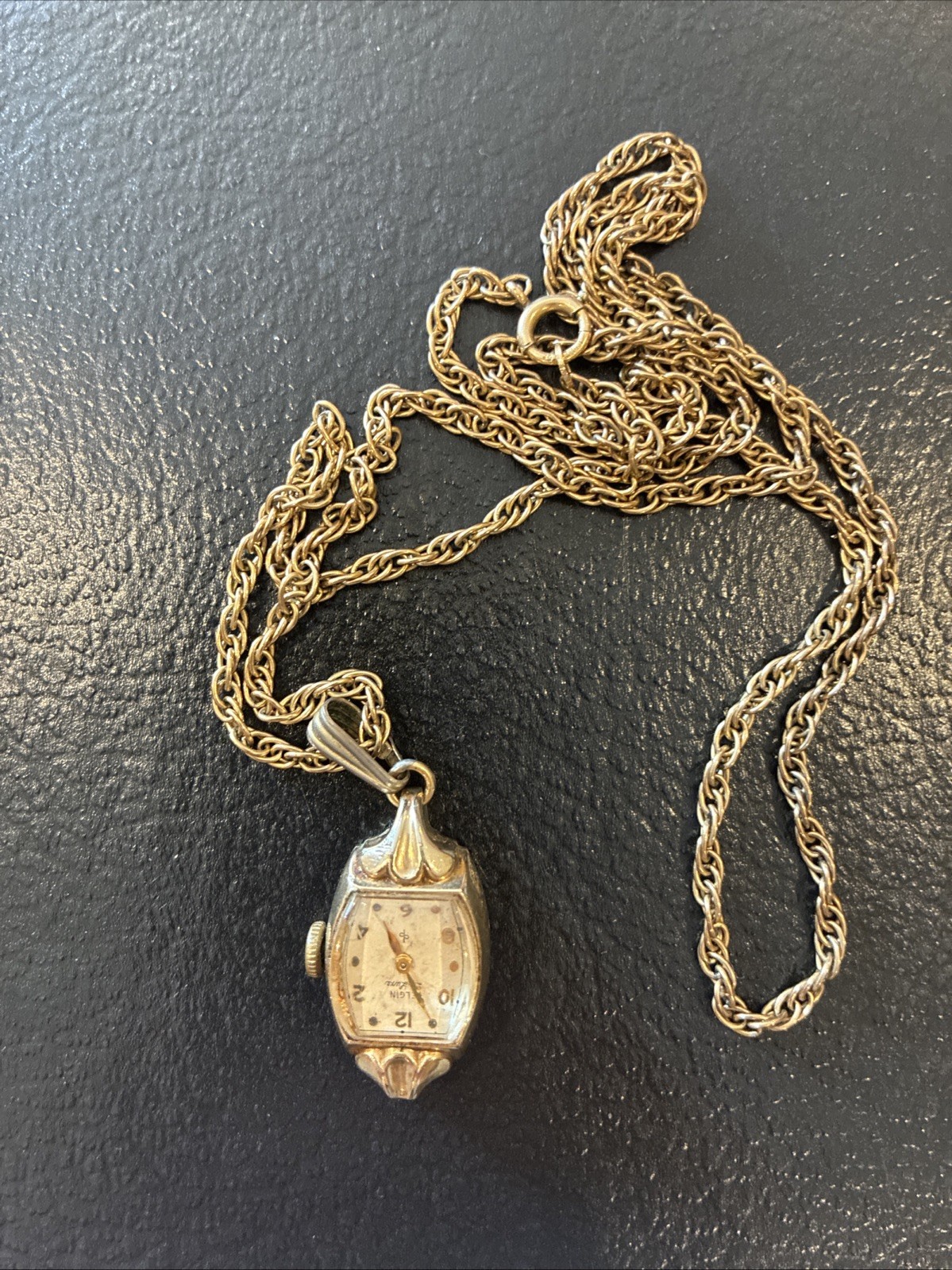 LADY ELGIN WATCH 14K Gold Filled Vintage RETRO COLLECTIBLE TIME PIECE W/chain