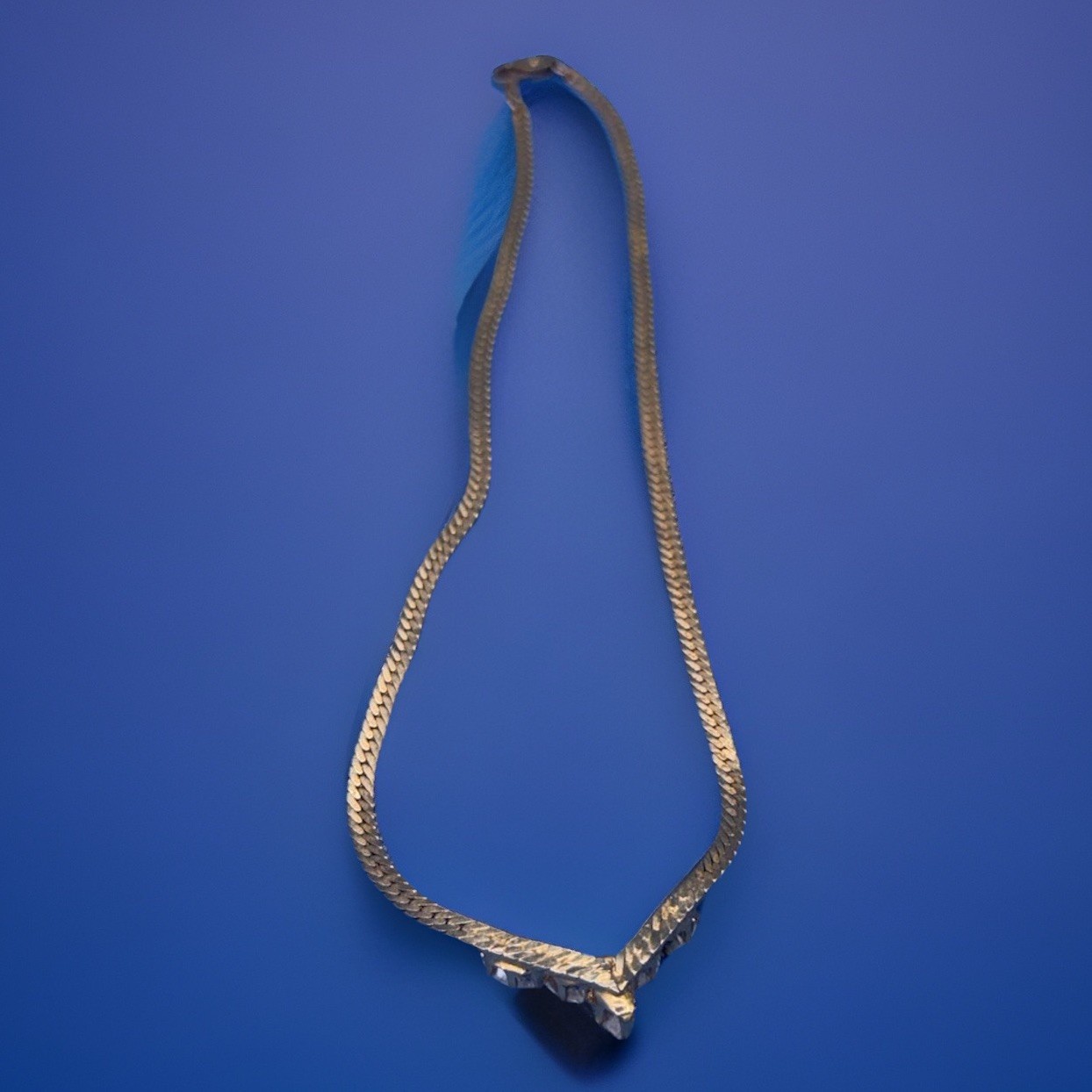 Retro Gold Plated Necklace – V‑Shaped Marquise Crystal Pendant Elegant Vintage