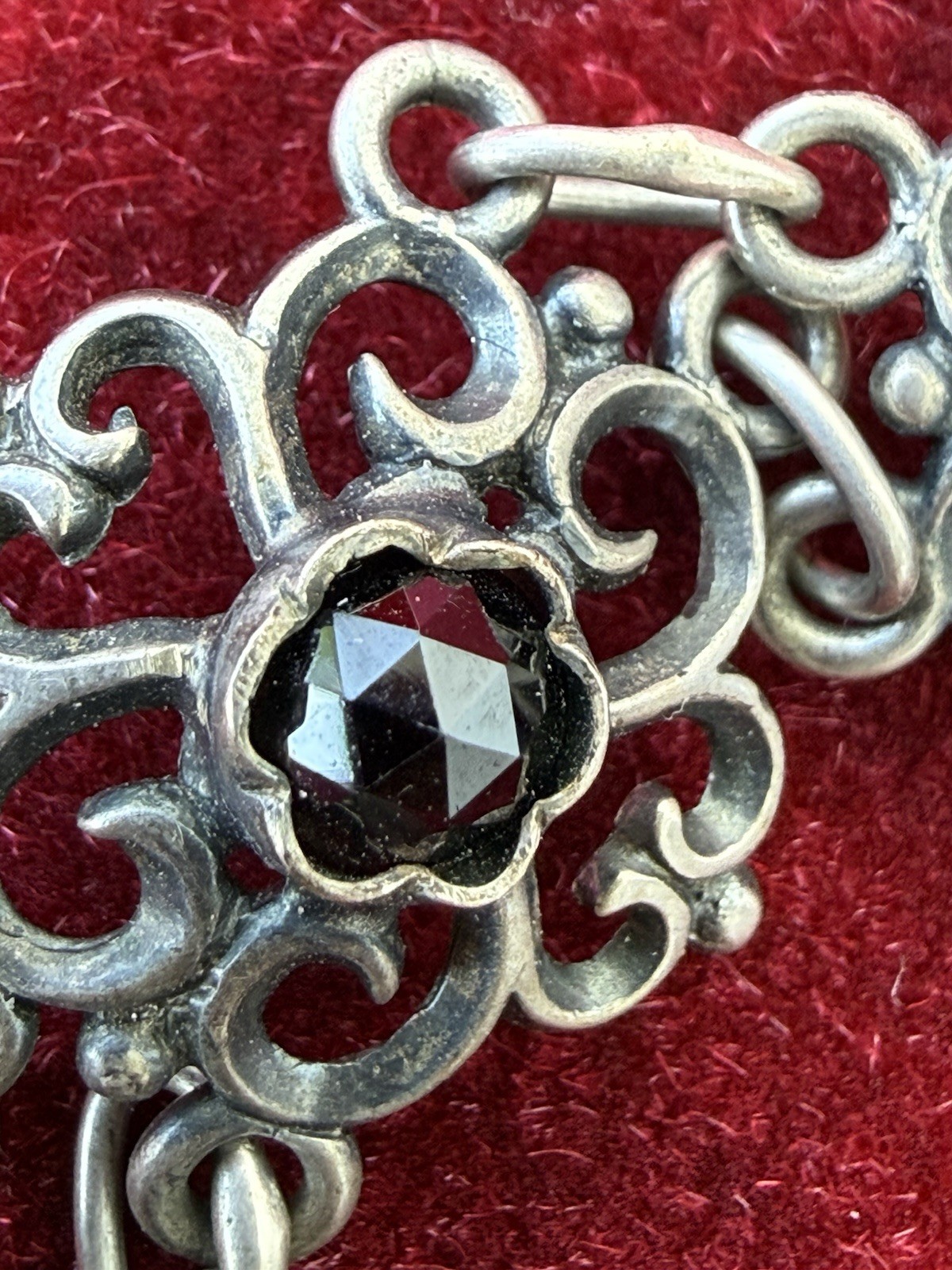 Antique Silver&Pyrope Garnets Rose-cut Filig.Armband Bracelet Jugendstil Austria