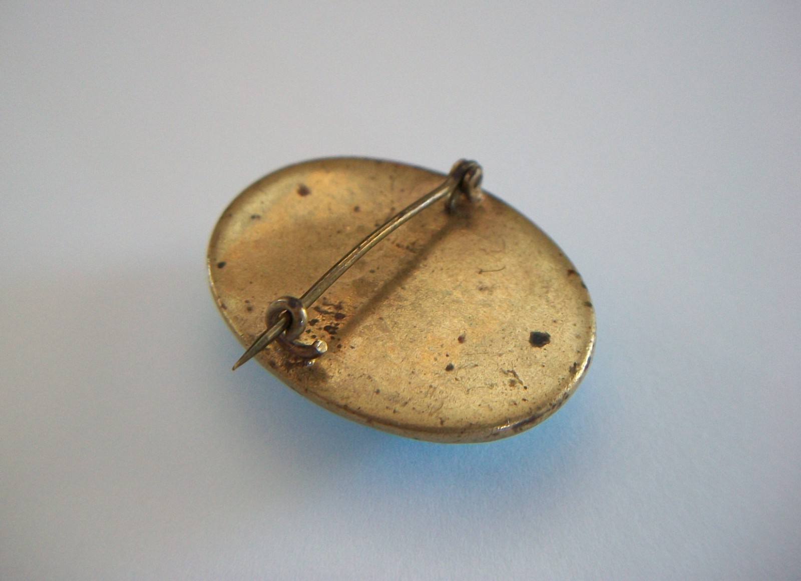 Victorian Turquoise Glass & Gilt Metal Brooch – Czech Republic – Circa 1900