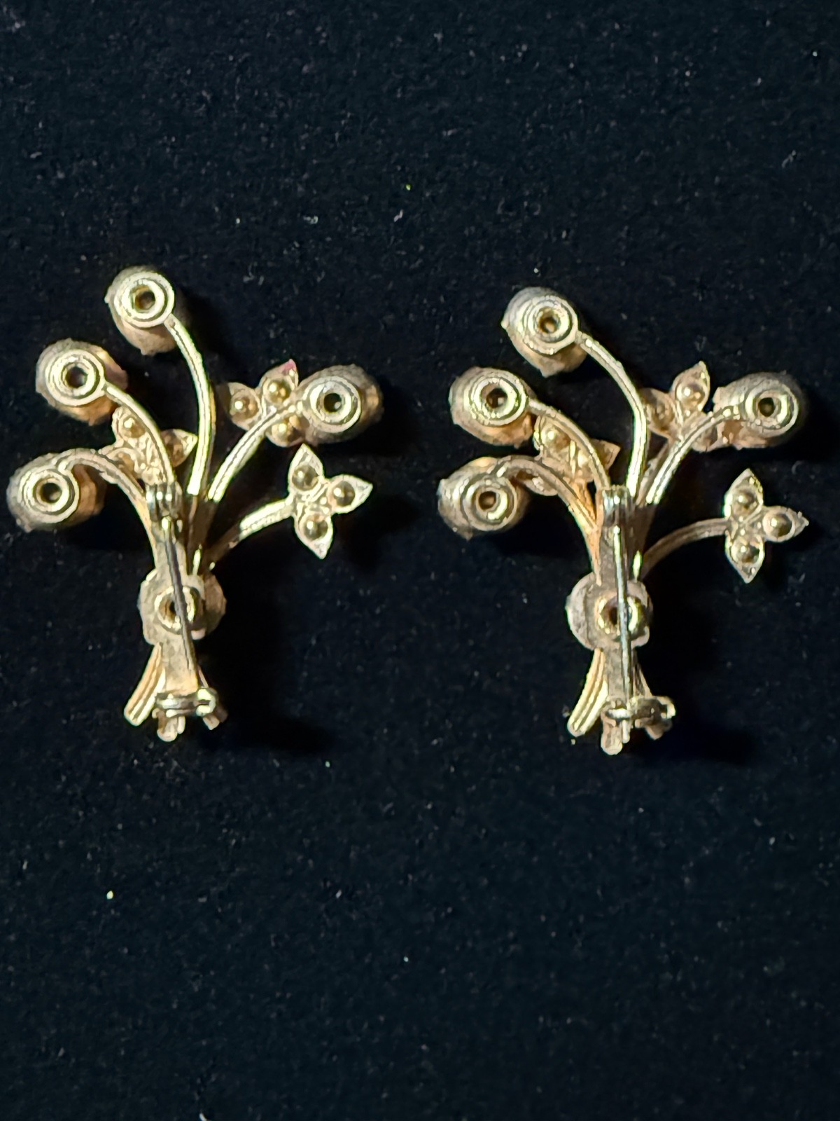 Vintage Pair Scatter Pins Flowers Emerald Green Rhinestones Gold Tone 1940s
