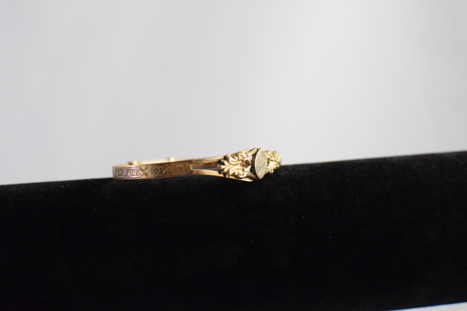 Antique Victorian Rolled Gold Floral Expandable Bangle Bracelet Read