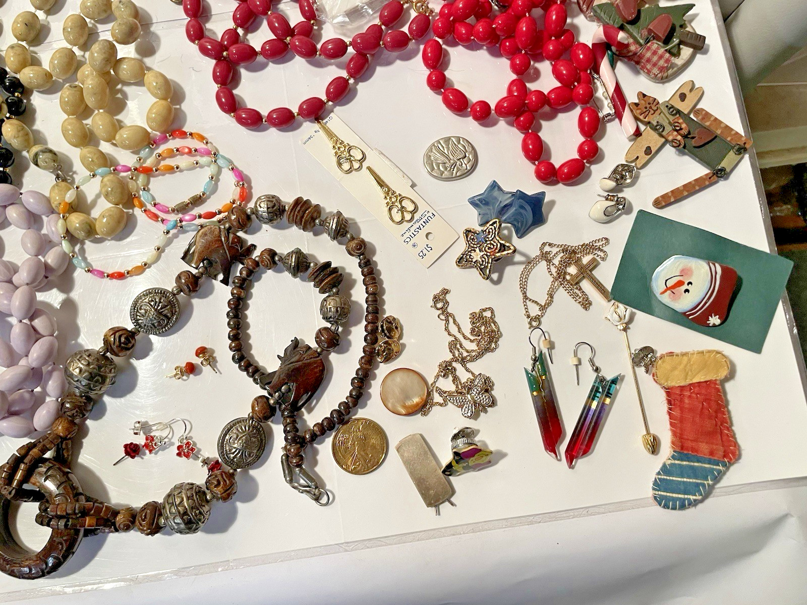 Estate 5 lb. Bag Mixed Jewelry Lot Vintage Modern DIY JUNK CRAFT REPAIR Unsorted