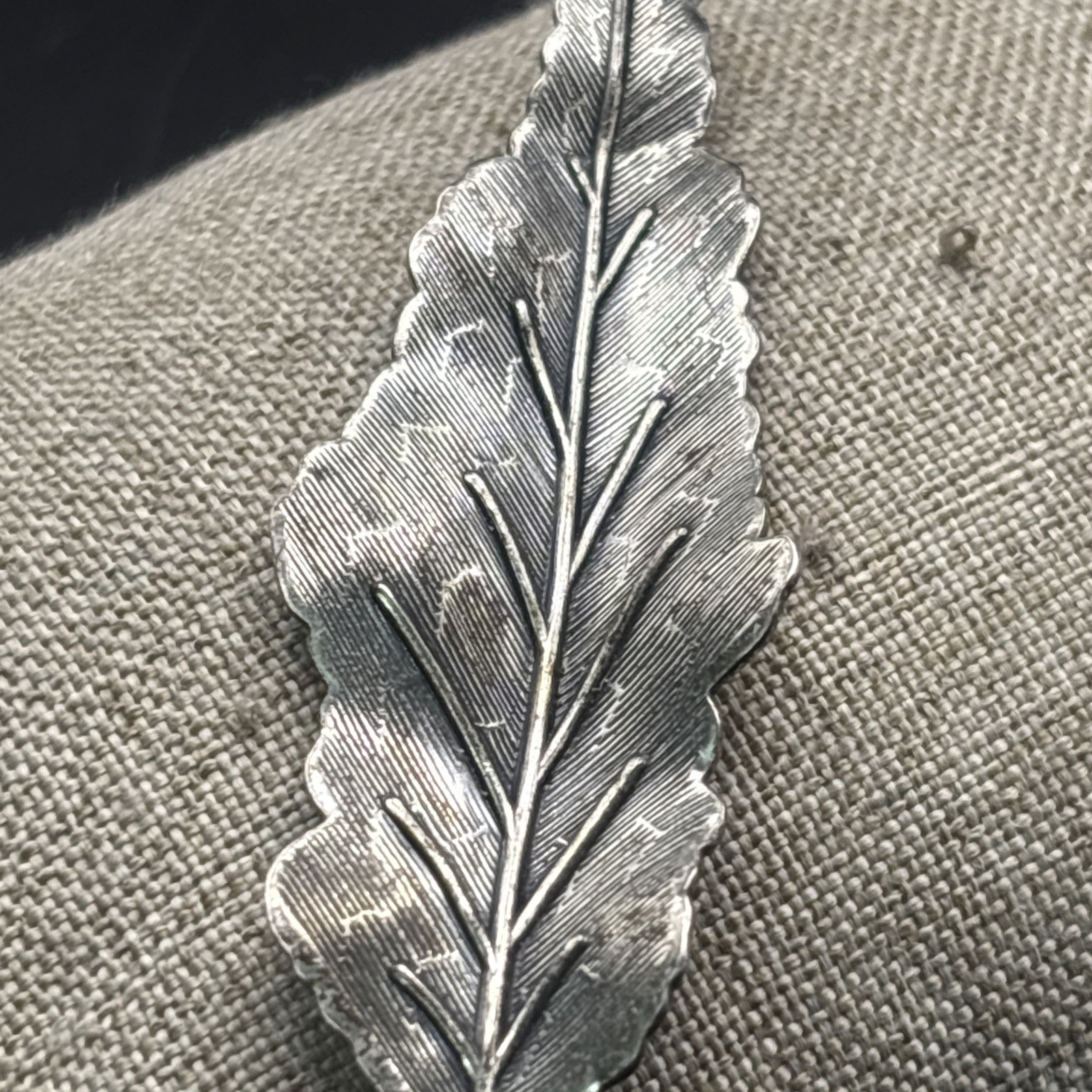 Vintage Danecraft sterling Silver brooch Pin Leaf Signed 2.5” 5g