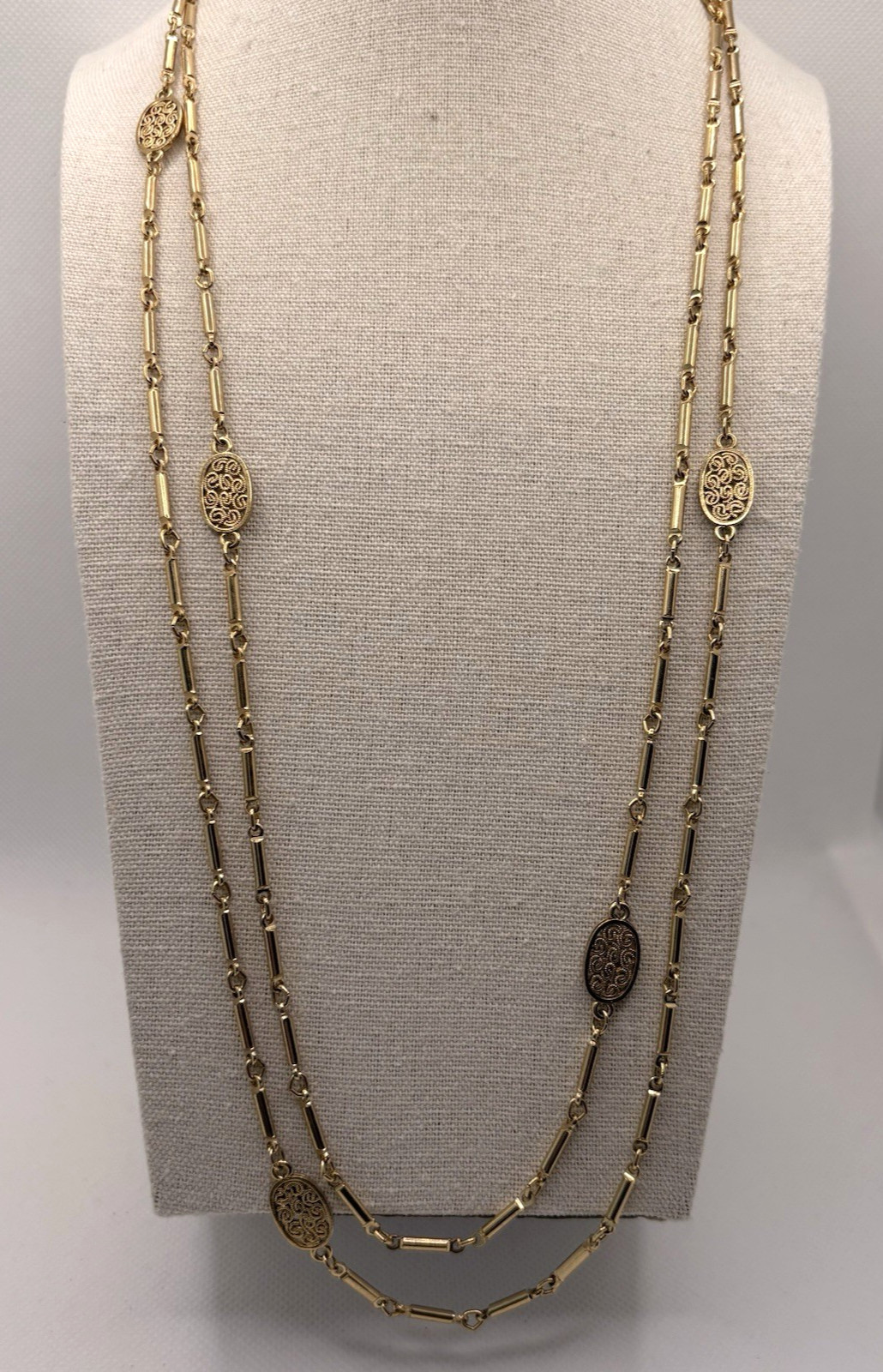 Vintage Monet Oval Filigree Station Bar Link Gold Tone Chain Necklace 57″ Long