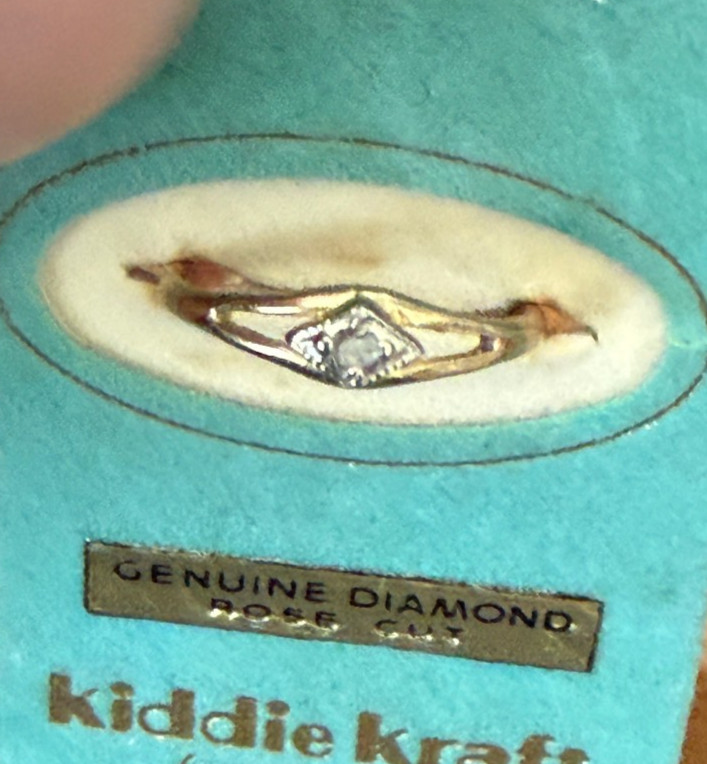 Antique Kidde Kraft Solid 10KT Size 3 Ring Rose Cut Diamond NOS NOI 0.6 grams