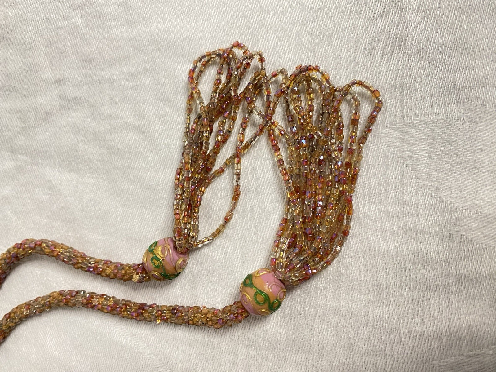 Vintage 1920’s Art Deco Pink Seed Beaded Sautoir Lariat Flapper Necklace