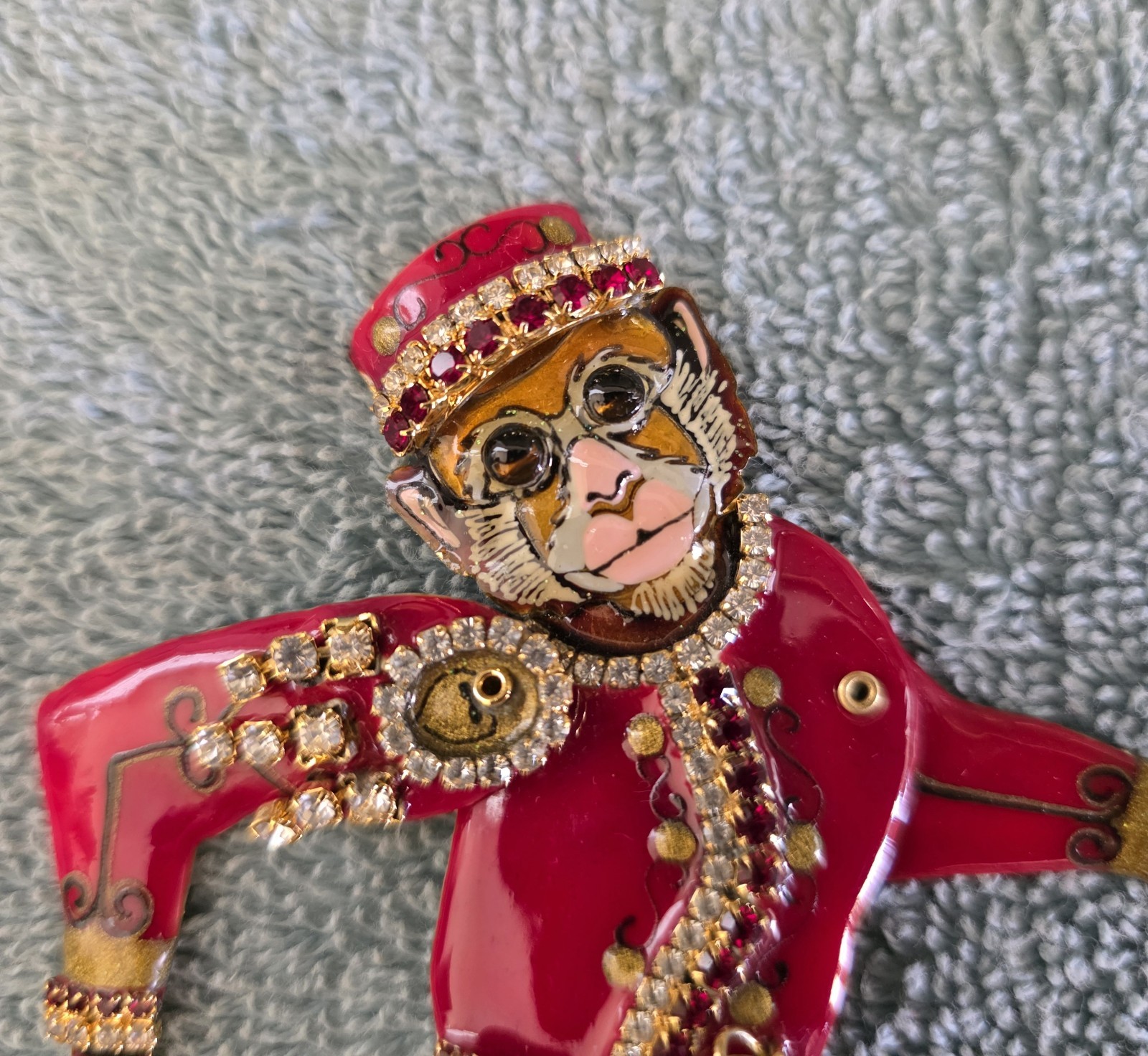Vintage RARE Lunch At The Ritz Articulating Monkey Grinder Enamel Crystal Brooch