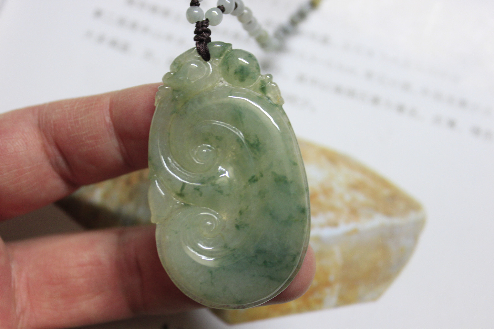 CERTIFIED Grade A Natural Jade Icy Green Jadeite Ruyi Pendant RARE #P1065