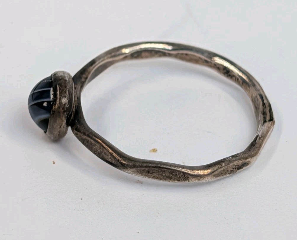 Vintage Sterling Silver .999 Minimalist Banded Black Agate Hexagonal Ring Sz 7
